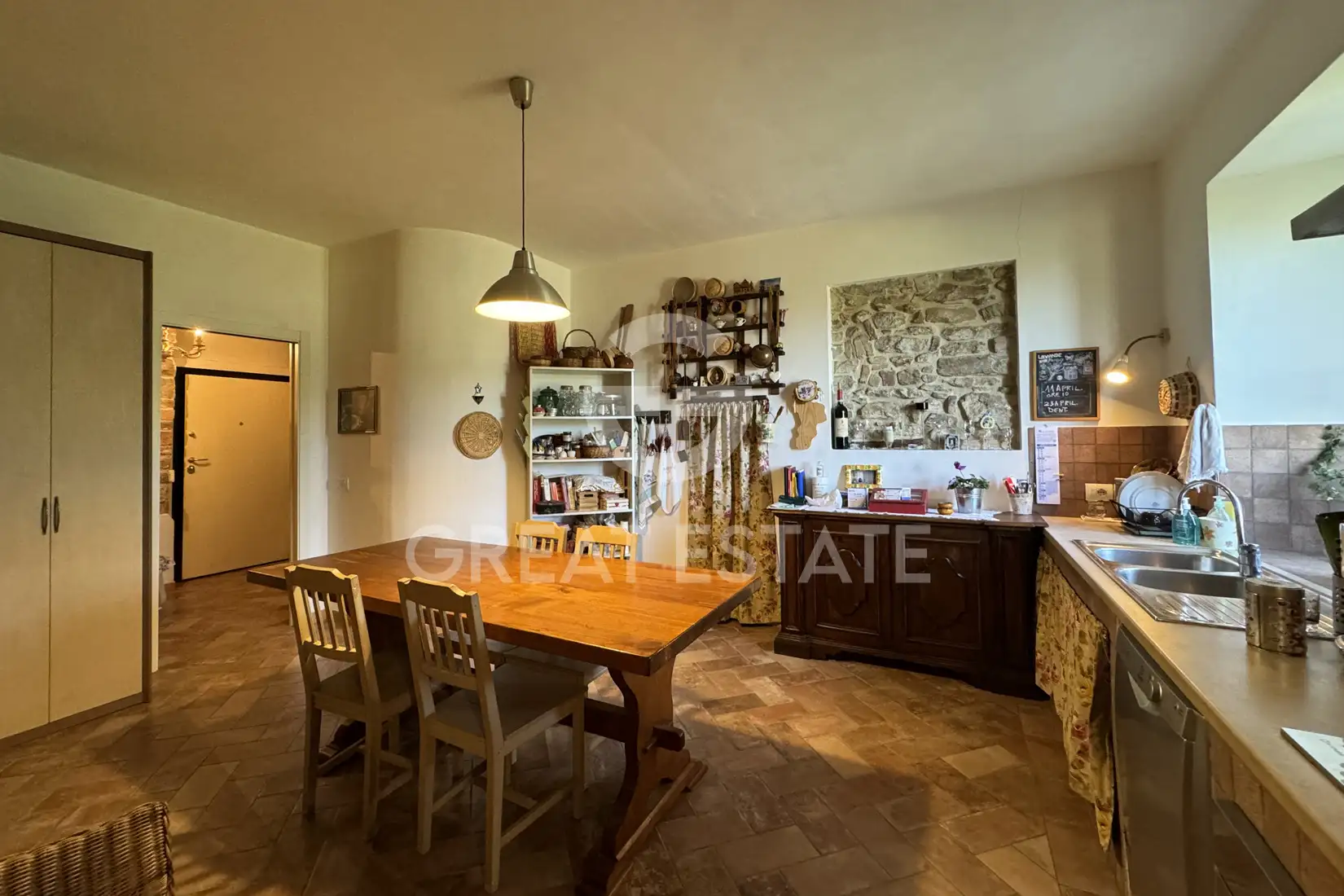 Дом 424м² в Италии, Ареццо. Стоимостью 530000€ аренда фото-13