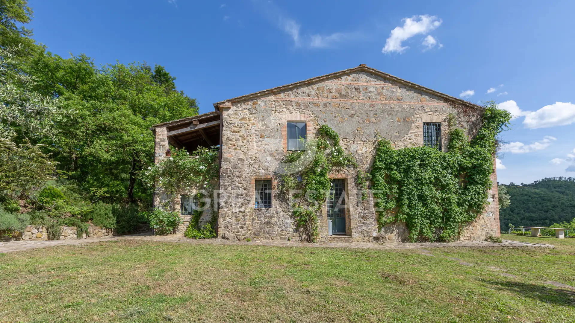 Дом 565м² в Италии, Сиена. Стоимостью 1300000€ аренда фото-10
