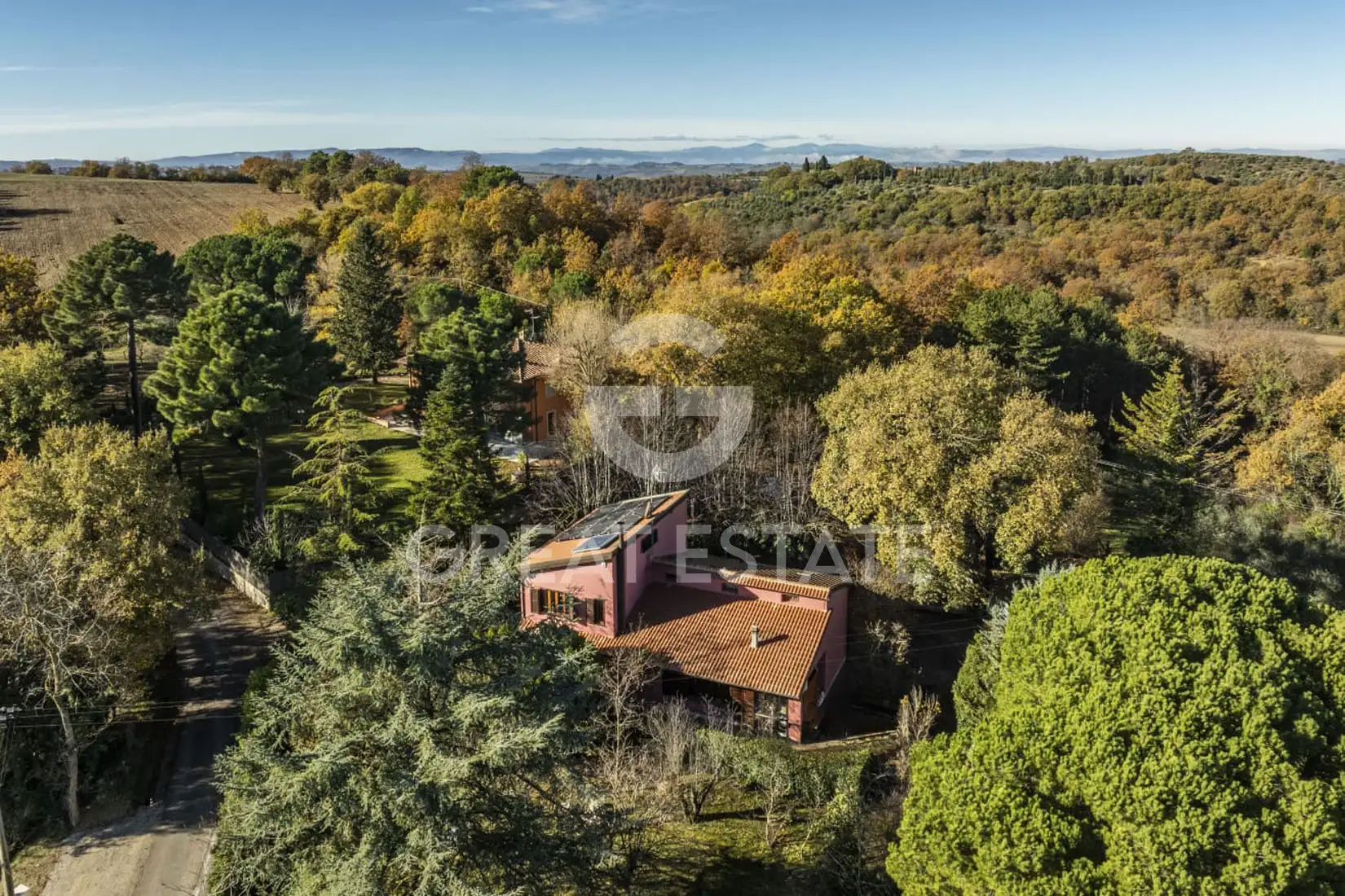 Дом 226м² в Италии, Сиена. Стоимостью 695000€ аренда фото-1