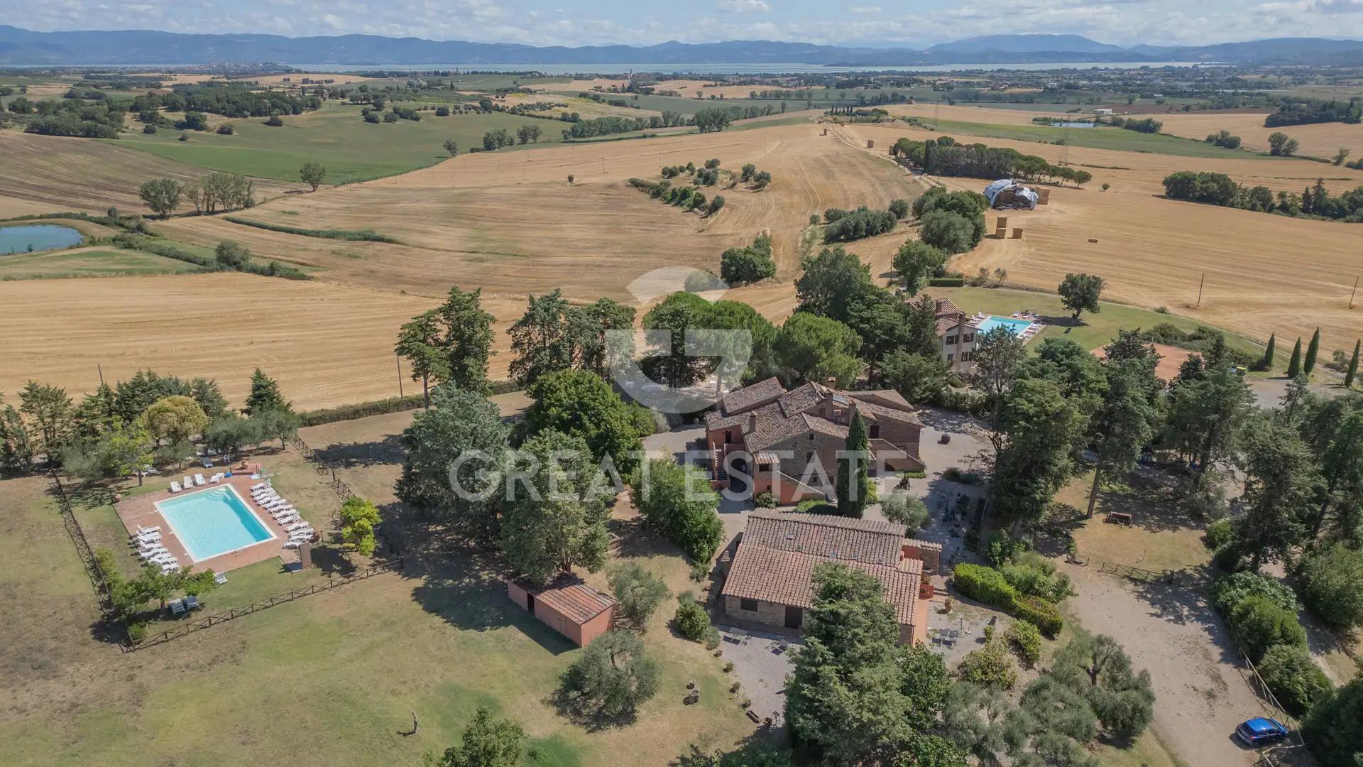 Дом 1371м² в Италии, Перуджа. Стоимостью 2340000€ аренда фото-3