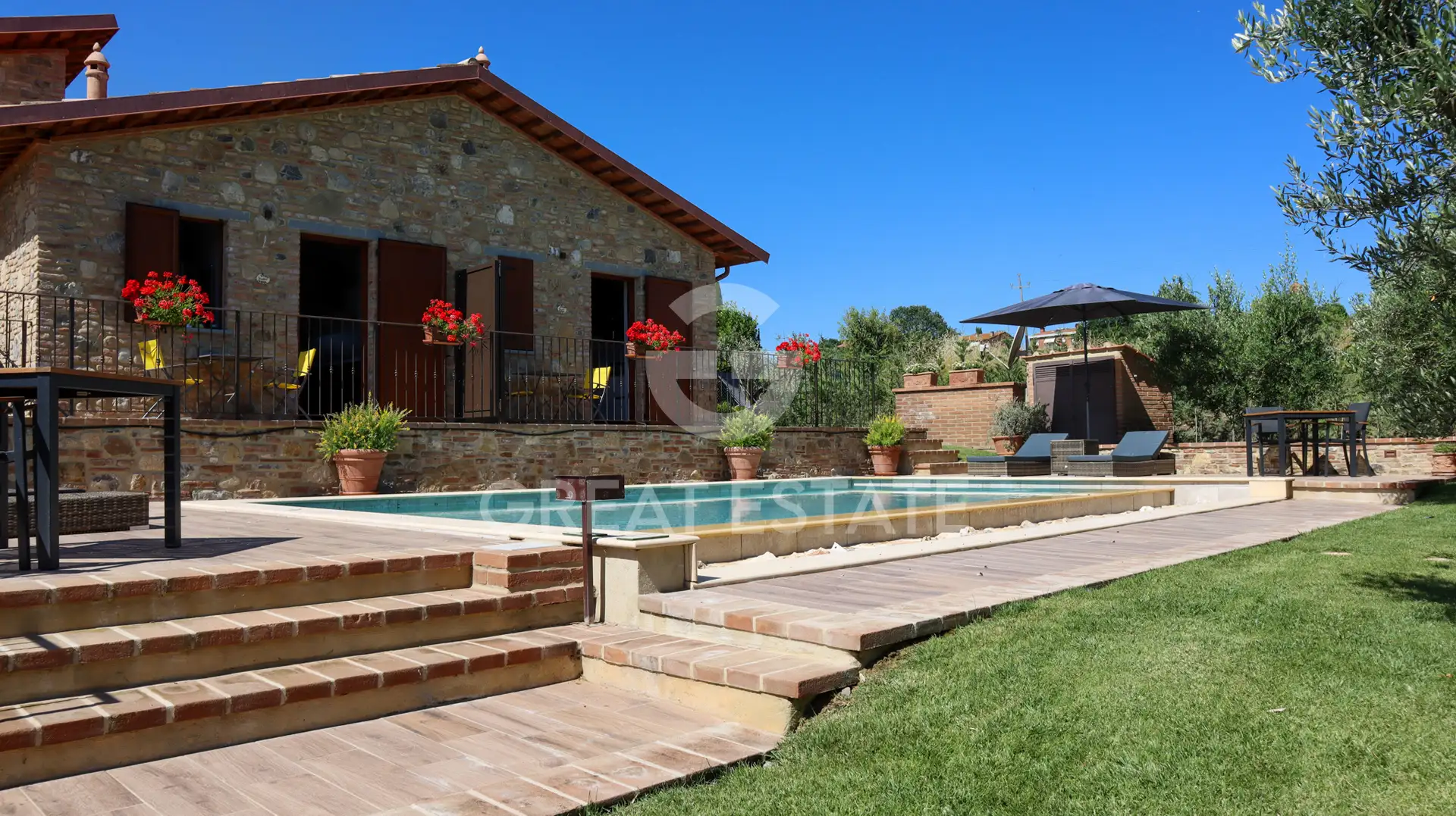 Дом 388м² в Италии, Перуджа. Стоимостью 990000€ аренда фото-8