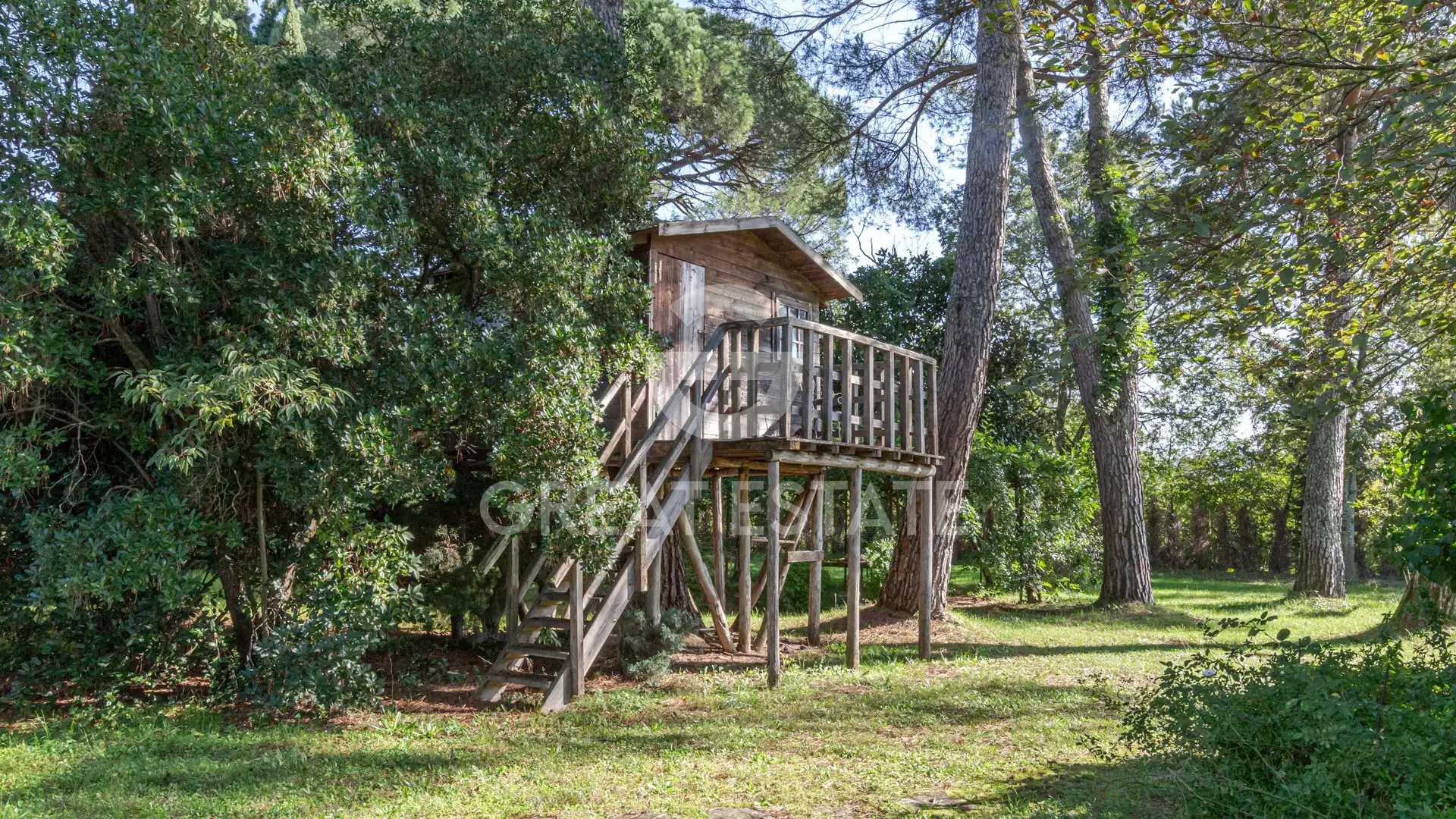 Дом 1031м² в Италии, Ареццо. Стоимостью 1800000€ аренда фото-7
