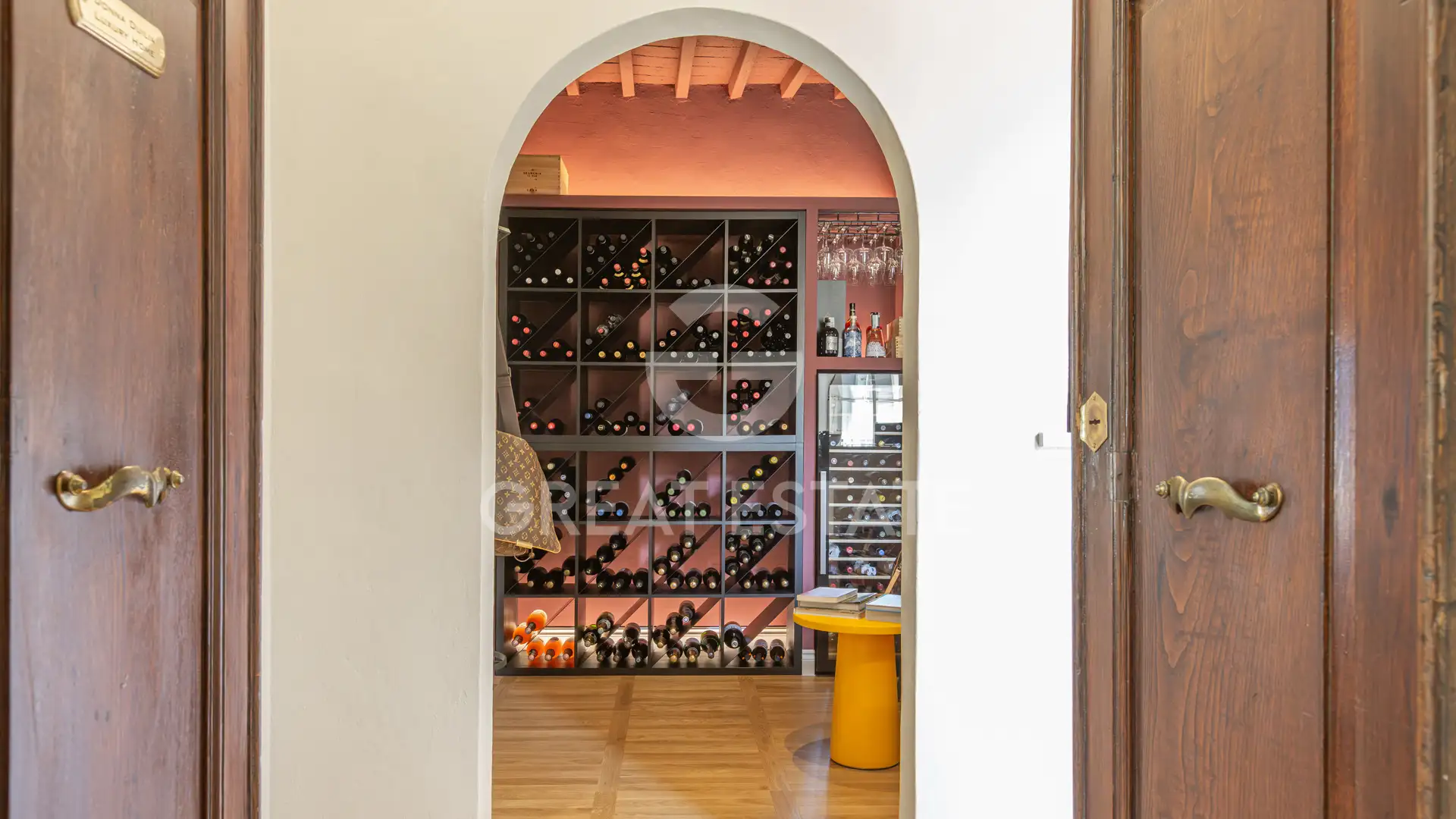 Квартира 218м² в Италии, Ареццо. Стоимостью 1070000€ аренда фото-8