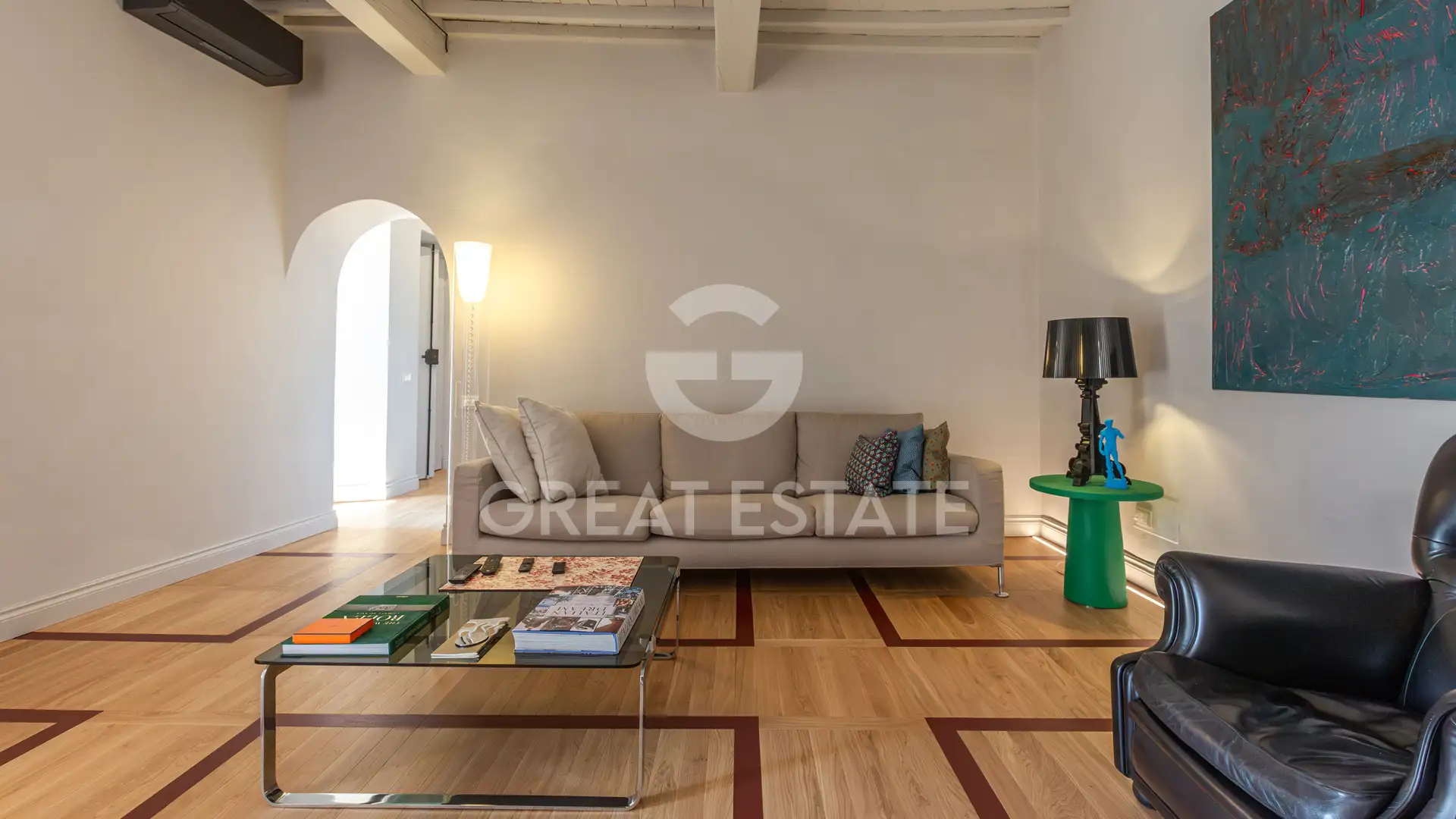 Квартира 218м² в Италии, Ареццо. Стоимостью 1070000€ аренда фото-11