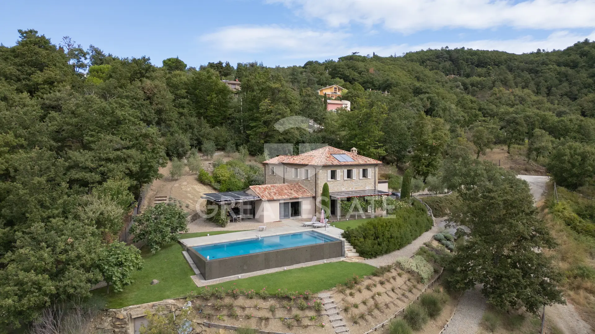 Дом 587м² в Италии, Перуджа. Стоимостью 2250000€ аренда фото-1