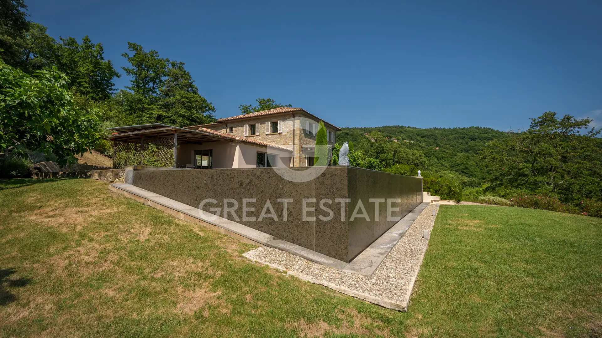 Дом 587м² в Италии, Перуджа. Стоимостью 2250000€ аренда фото-14