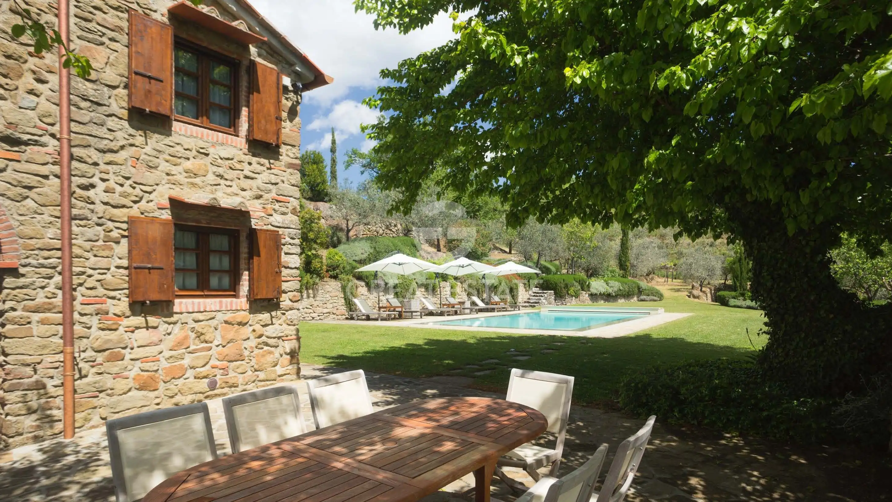 Дом 438м² в Италии, Ареццо. Стоимостью 2500000€ аренда фото-12