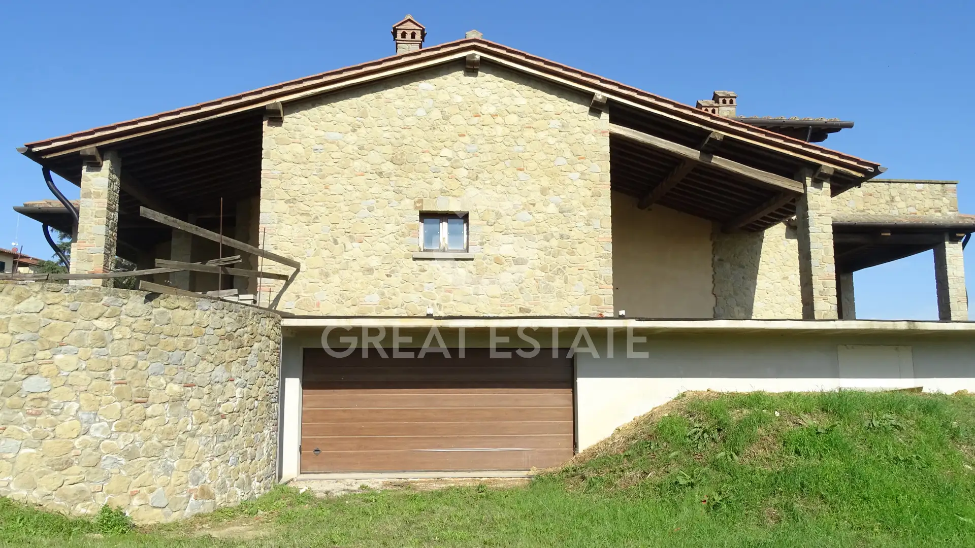 Дом 760м² в Италии, Ареццо. Стоимостью 790000€ аренда фото-5