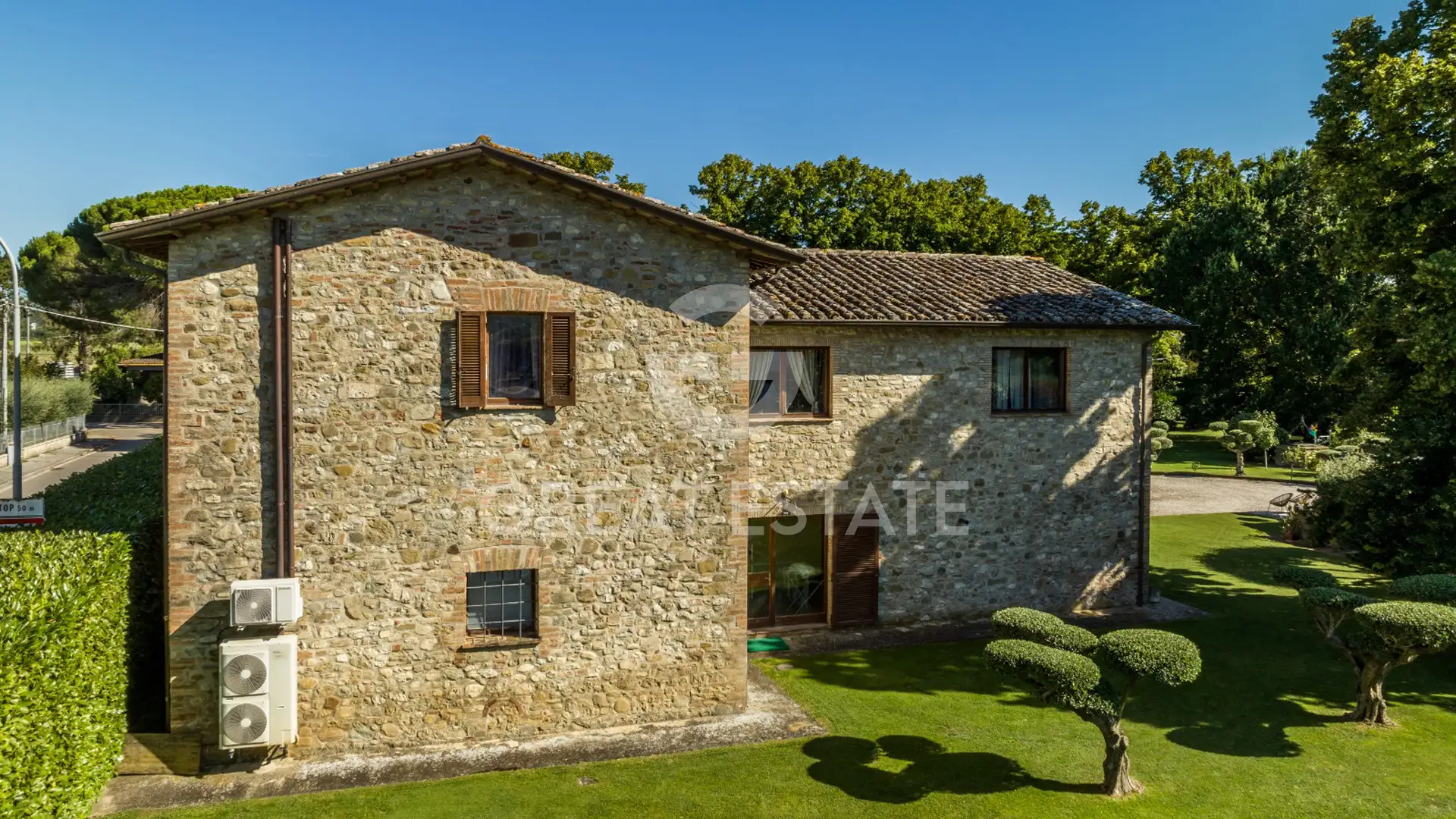 Дом 383м² в Италии, Перуджа. Стоимостью 880000€ аренда фото-10