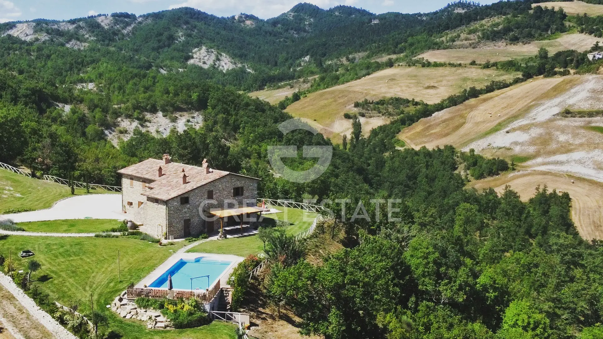 Дом 423м² в Италии, Перуджа. Стоимостью 940000€ аренда фото-2