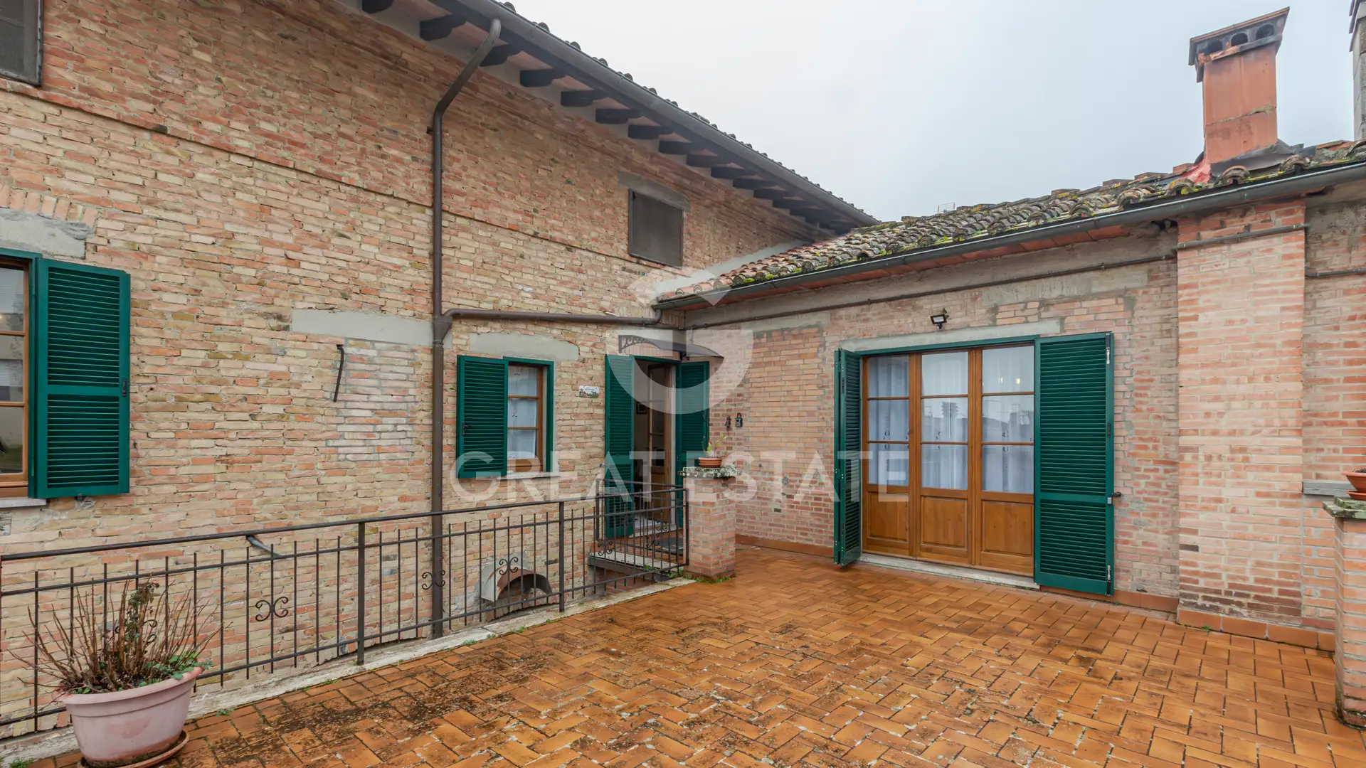 Квартира 381м² в Италии, Сиена. Стоимостью 280000€ аренда фото-1