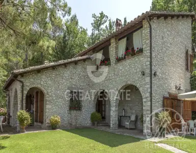 Купить виллу в Италии 495000€