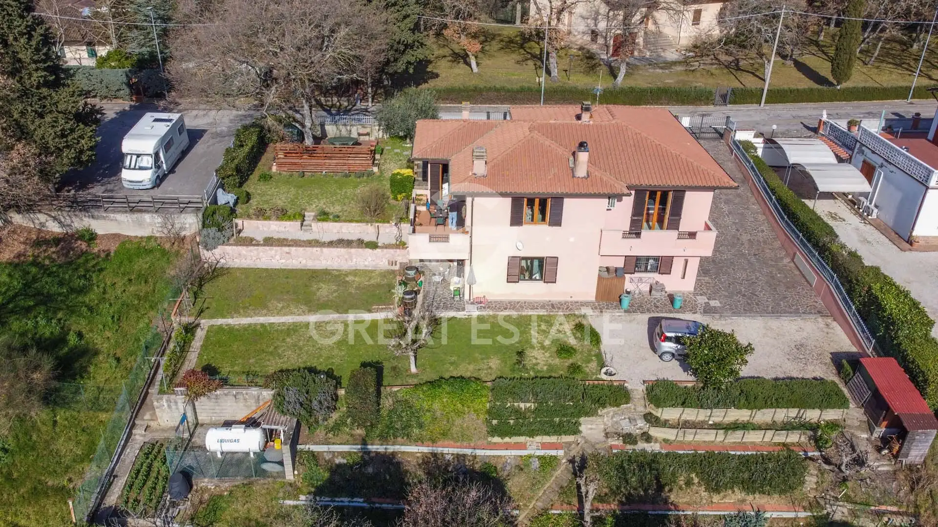 Дом 295м² в Италии, Перуджа. Стоимостью 465000€ аренда фото-4
