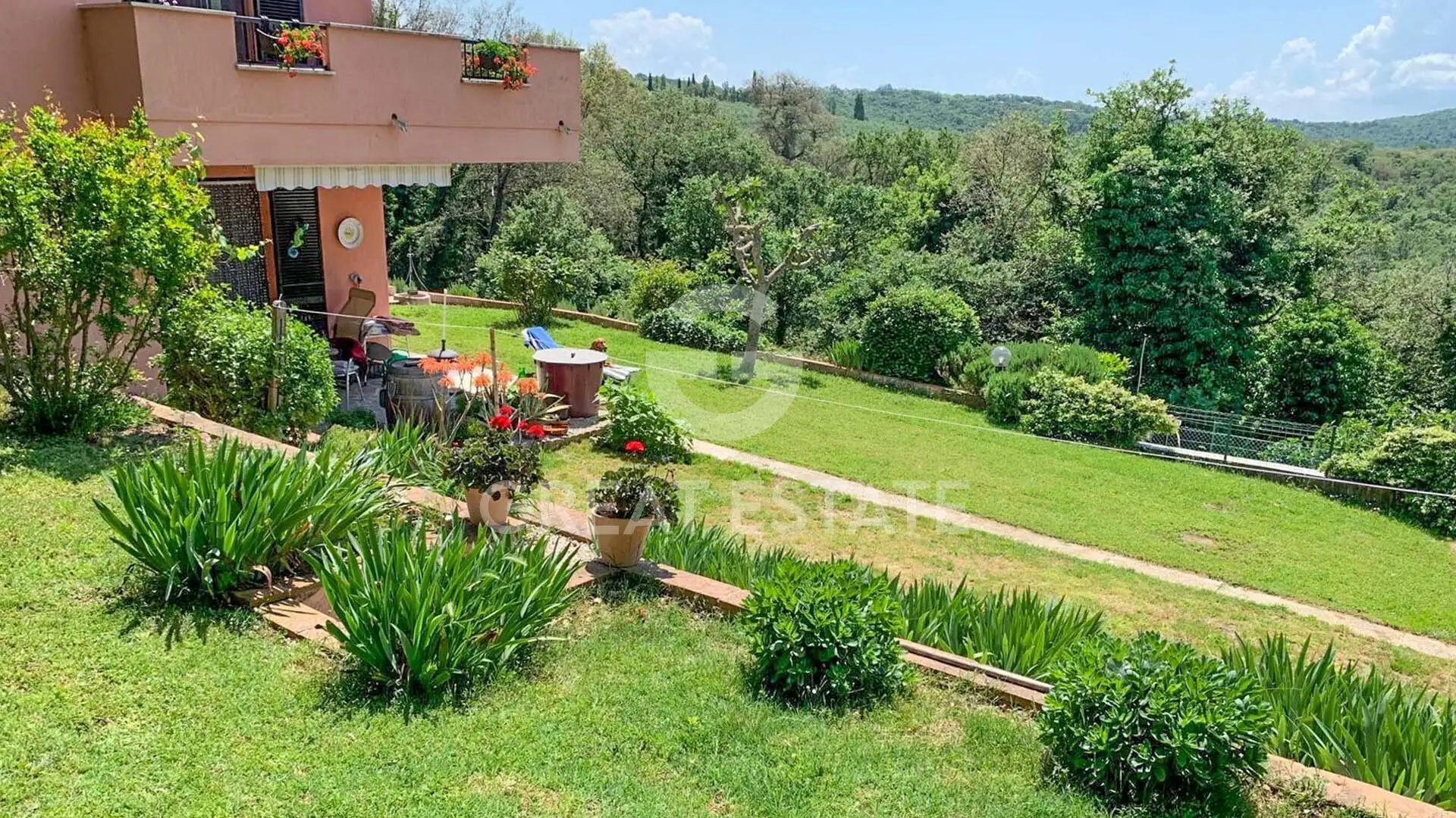 Дом 295м² в Италии, Перуджа. Стоимостью 465000€ аренда фото-12