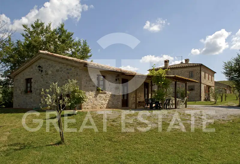 Отель, гостиница 890м² в Италии, Перуджа. Стоимостью 1790000€ аренда фото-9