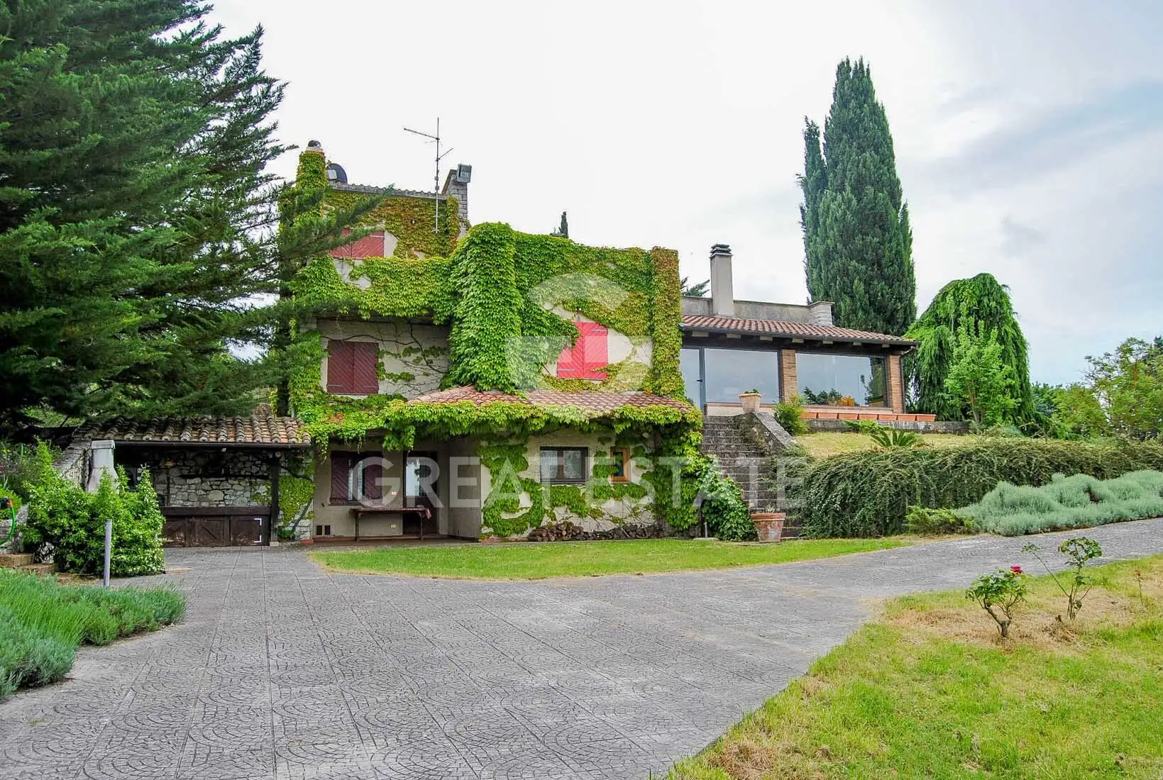 Дом 478м² в Италии, Терни. Стоимостью 550000€ аренда фото-1