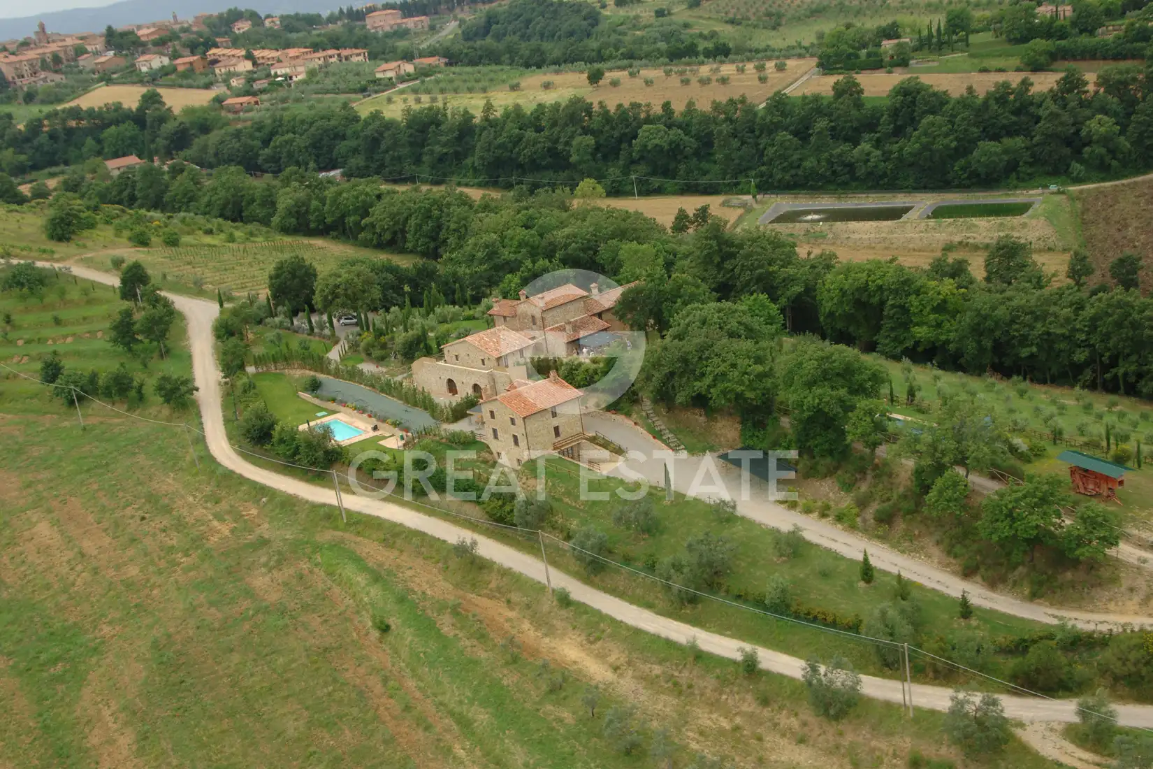 Дом 605м² в Италии, Перуджа. Стоимостью 2300000€ аренда фото-4