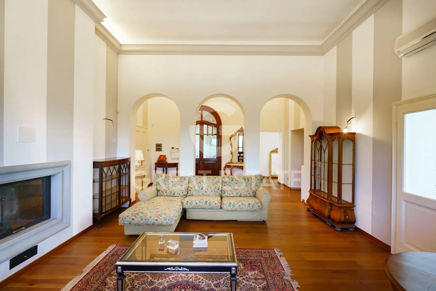 Вилла 926м² в Италии, Ареццо. Стоимостью 1200000€ аренда фото-7