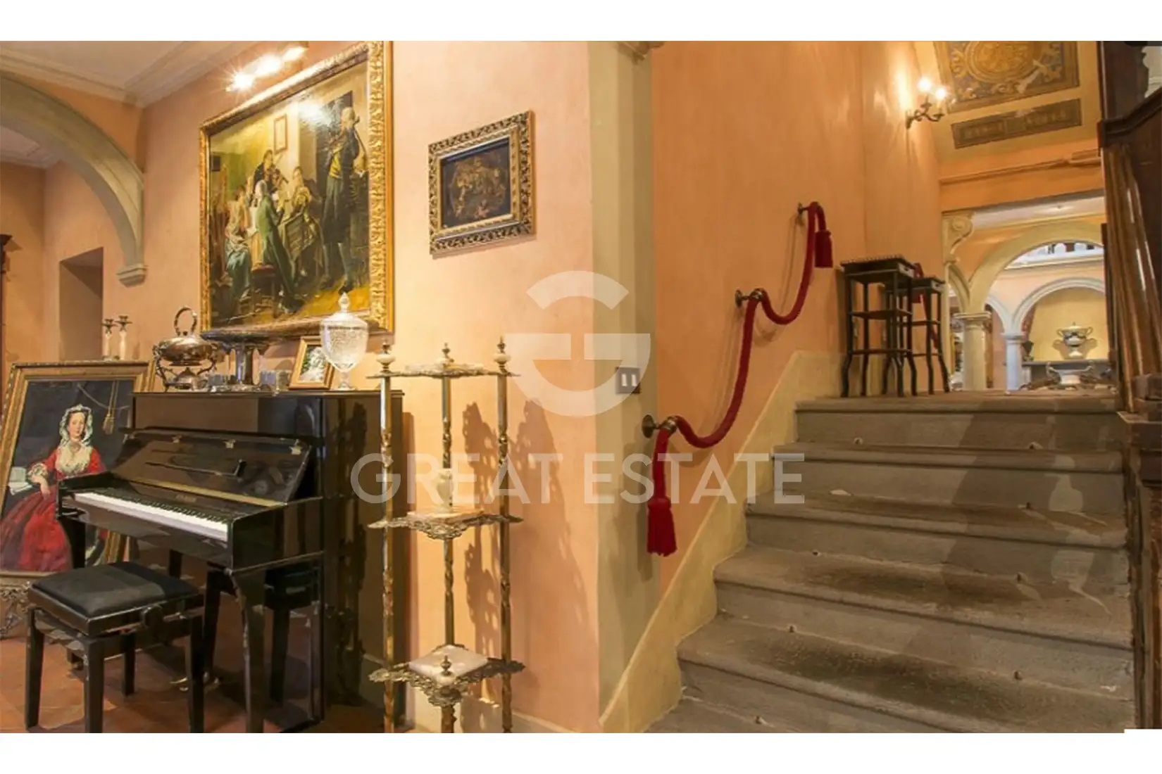 Вилла 1045м² в Италии, Лукка. Стоимостью 3300000€ аренда фото-13