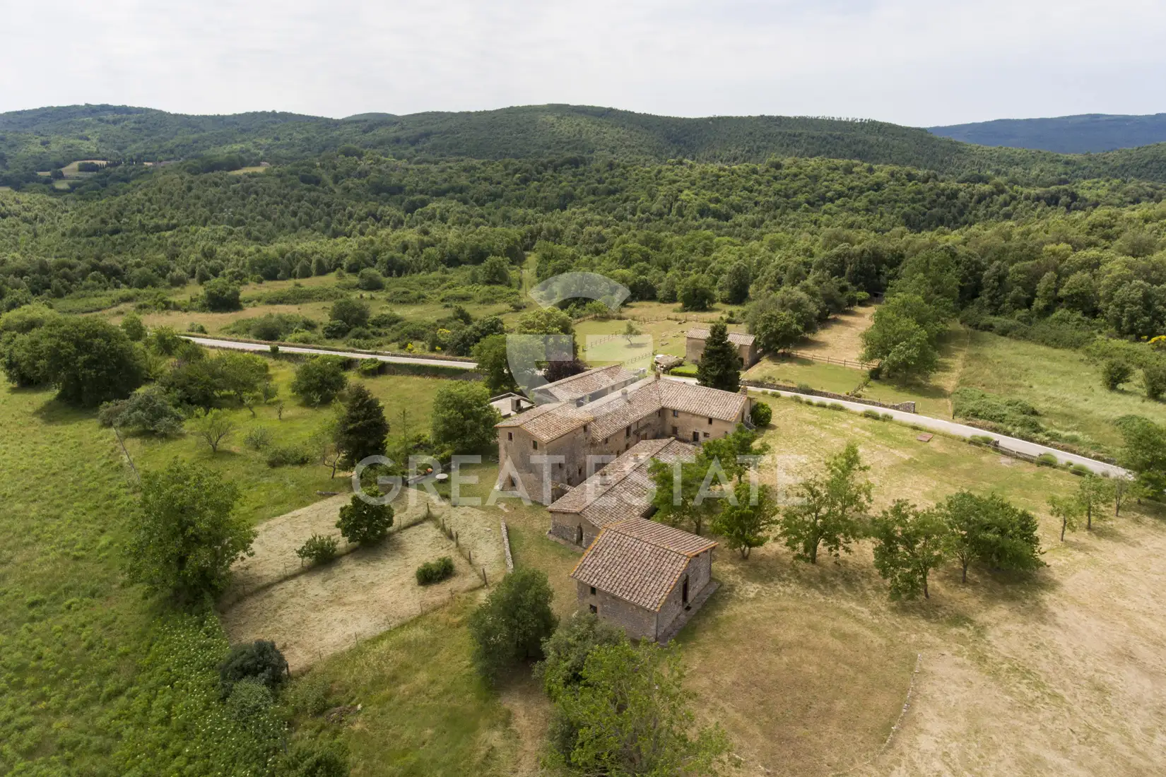 Дом 1080м² в Италии, Сиена. Стоимостью 980000€ аренда фото-5