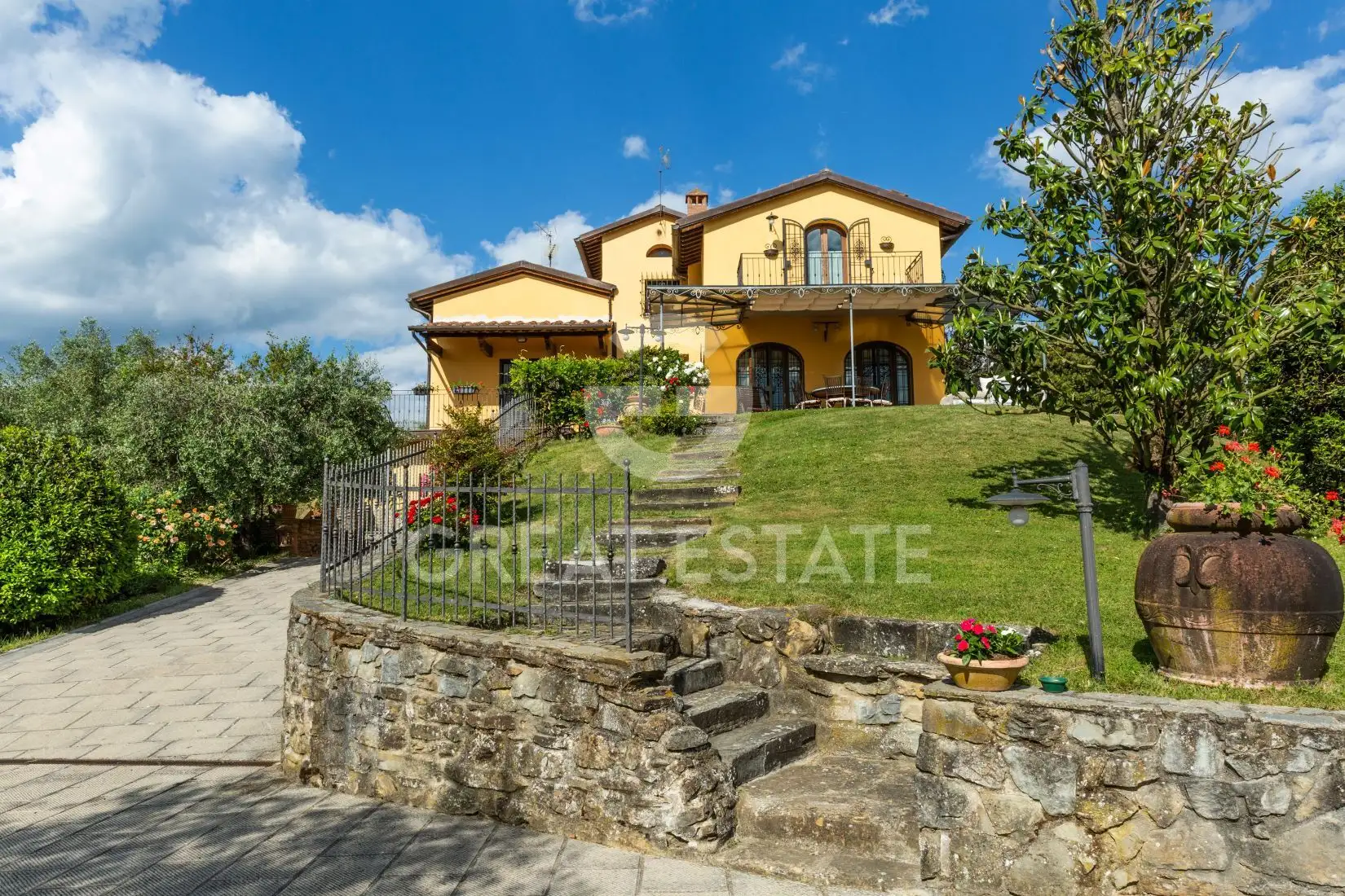 Вилла 490м² в Италии, Ареццо. Стоимостью 740000€ аренда фото-2