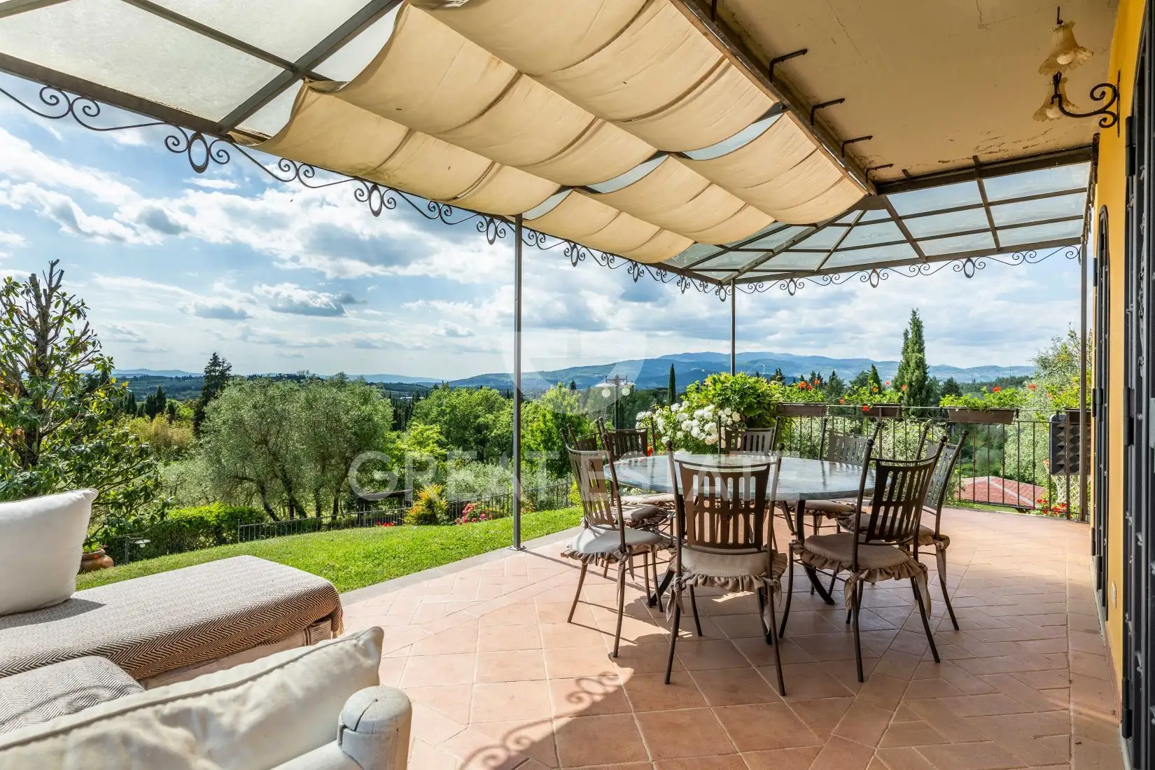 Вилла 490м² в Италии, Ареццо. Стоимостью 740000€ аренда фото-12