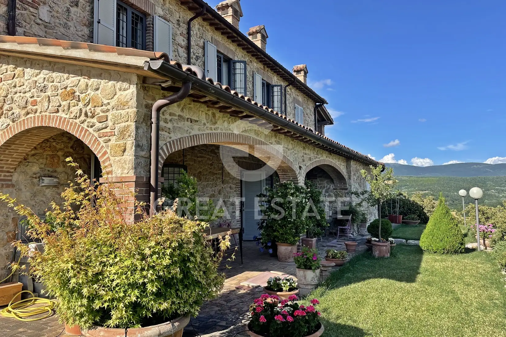 Дом 1095м² в Италии, Терни. Стоимостью 1680000€ аренда фото-10