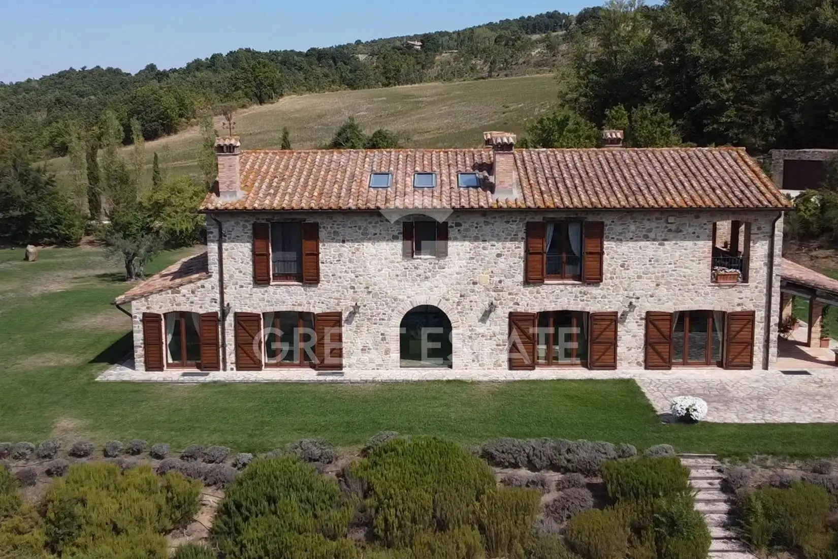 Дом 1032м² в Италии, Терни. Стоимостью 2500000€ аренда фото-9