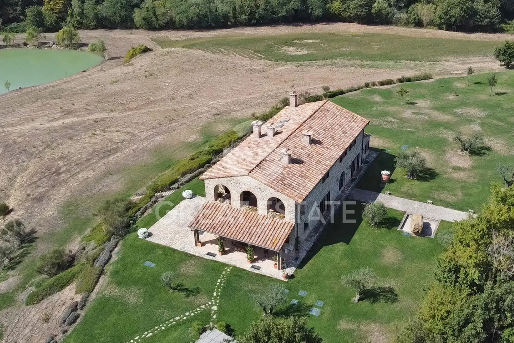 Дом 1032м² в Италии, Терни. Стоимостью 2500000€ аренда фото-13