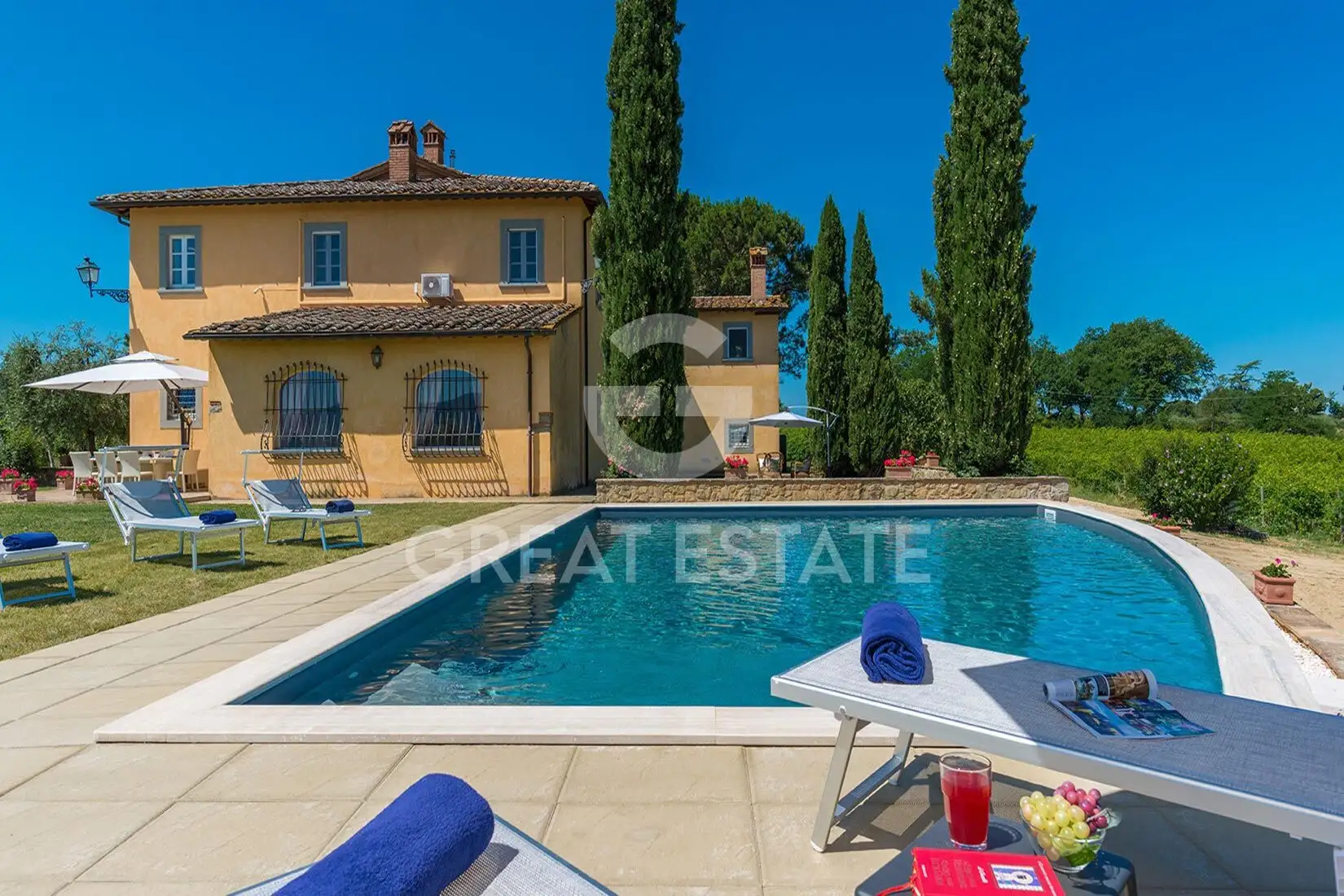 Вилла 544м² в Италии, Ареццо. Стоимостью 1995000€ аренда фото-1