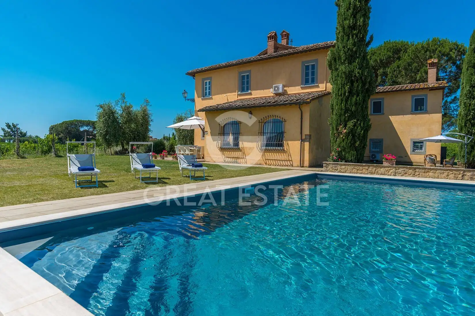 Вилла 544м² в Италии, Ареццо. Стоимостью 1995000€ аренда фото-2