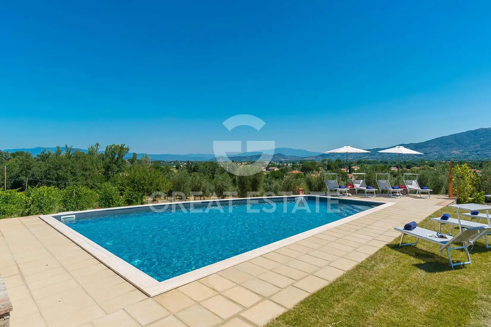 Вилла 544м² в Италии, Ареццо. Стоимостью 1995000€ аренда фото-10
