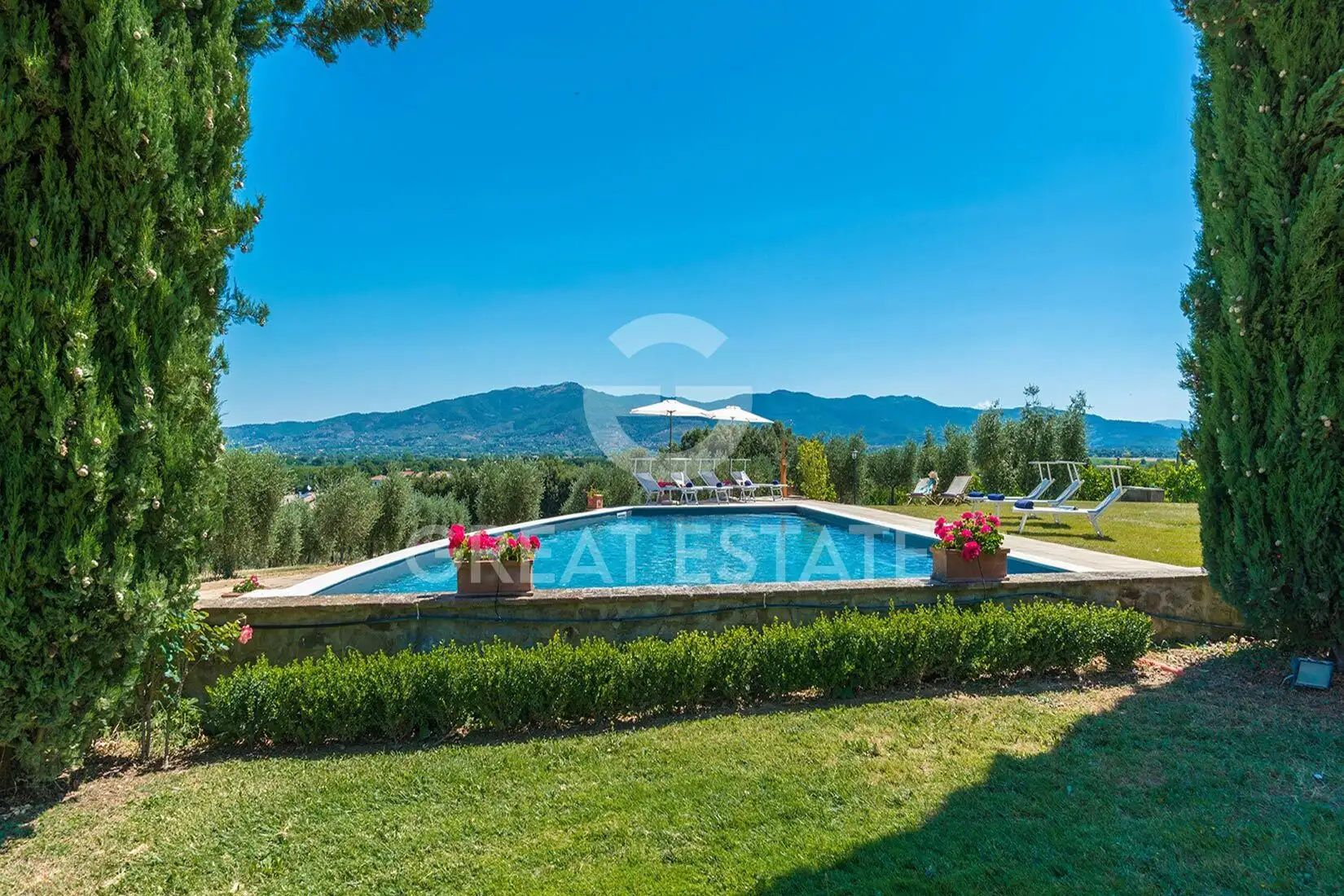 Вилла 544м² в Италии, Ареццо. Стоимостью 1995000€ аренда фото-9