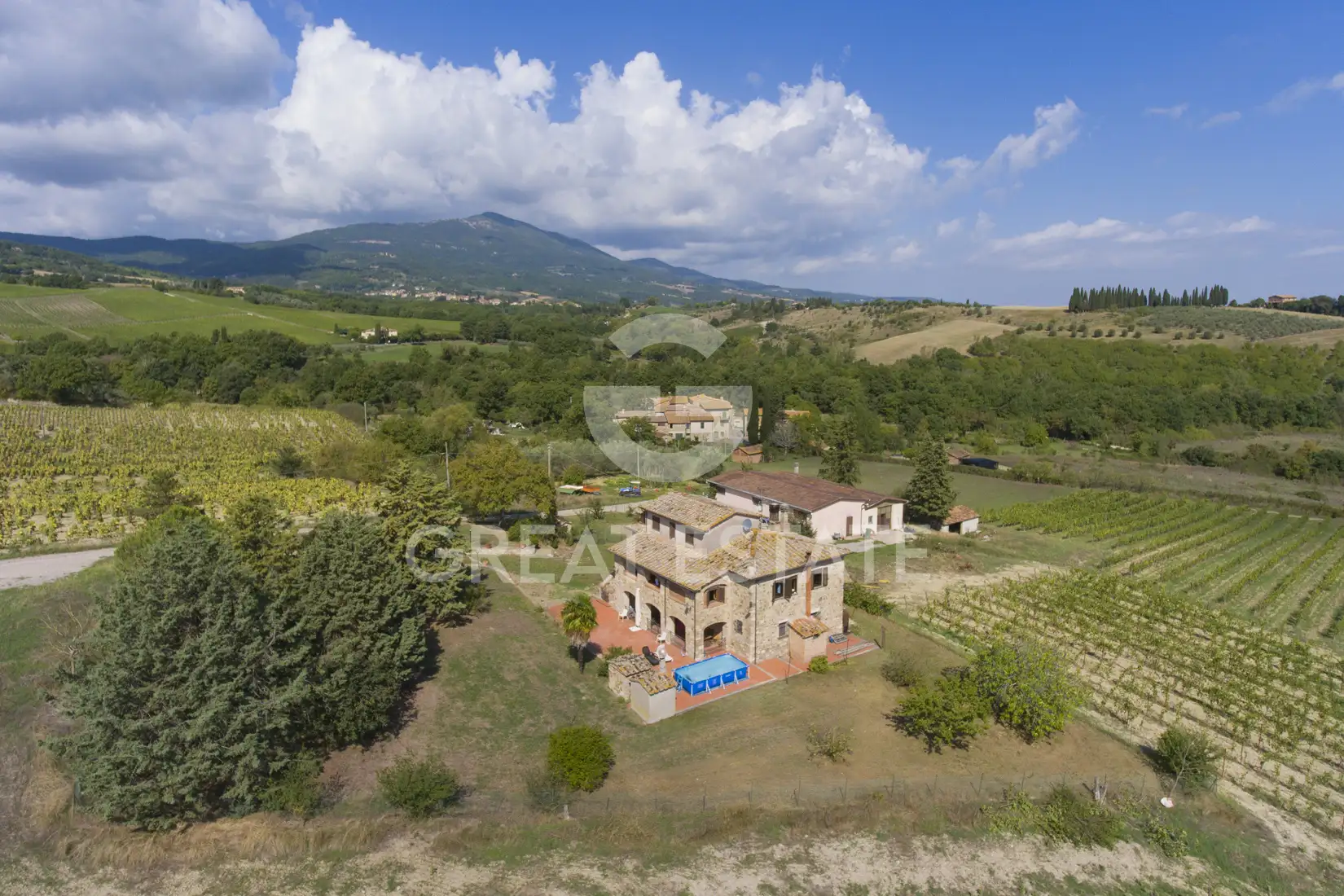 Дом 662м² в Италии, Сиена. Стоимостью 630000€ аренда фото-4