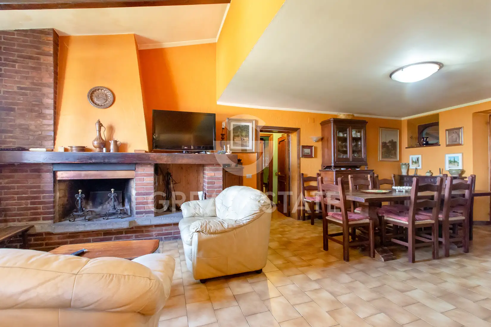 Дом 662м² в Италии, Сиена. Стоимостью 630000€ аренда фото-14