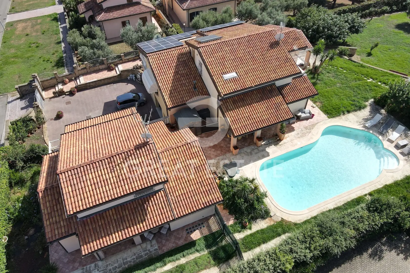 Вилла 660м² в Италии, Ливорно. Стоимостью 1190000€ аренда фото-5