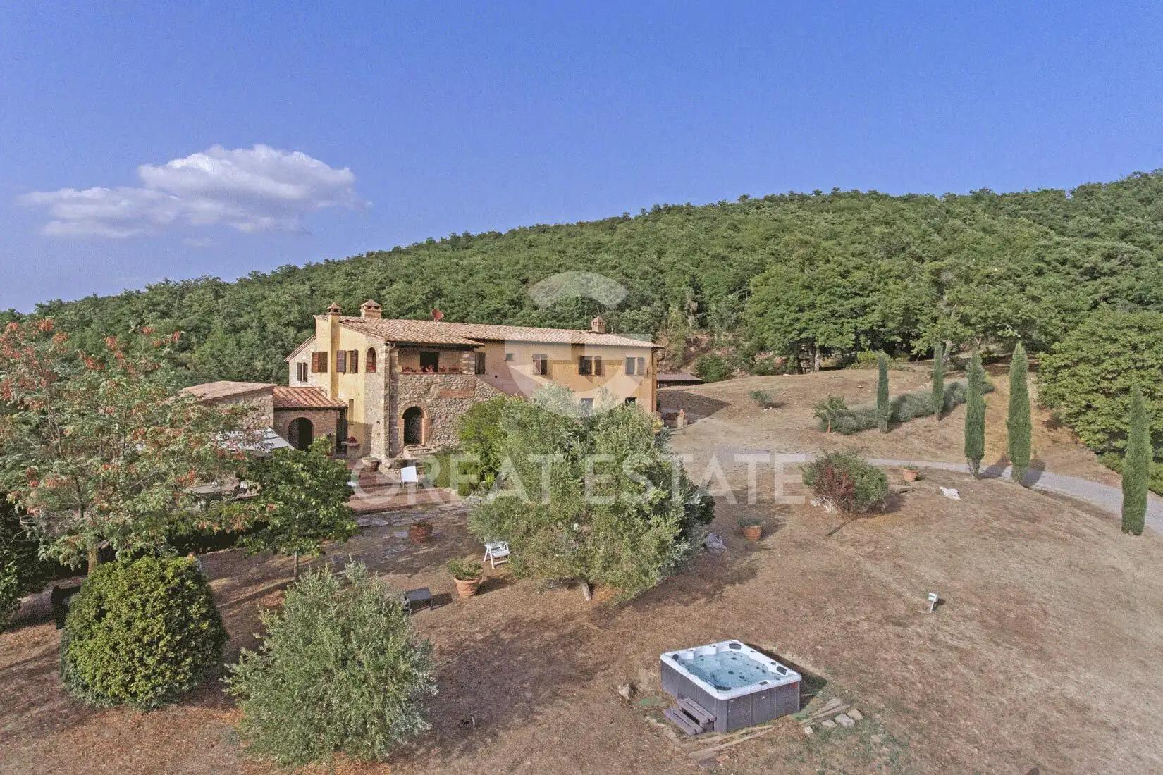 Дом 489м² в Италии, Сиена. Стоимостью 1350000€ аренда фото-4