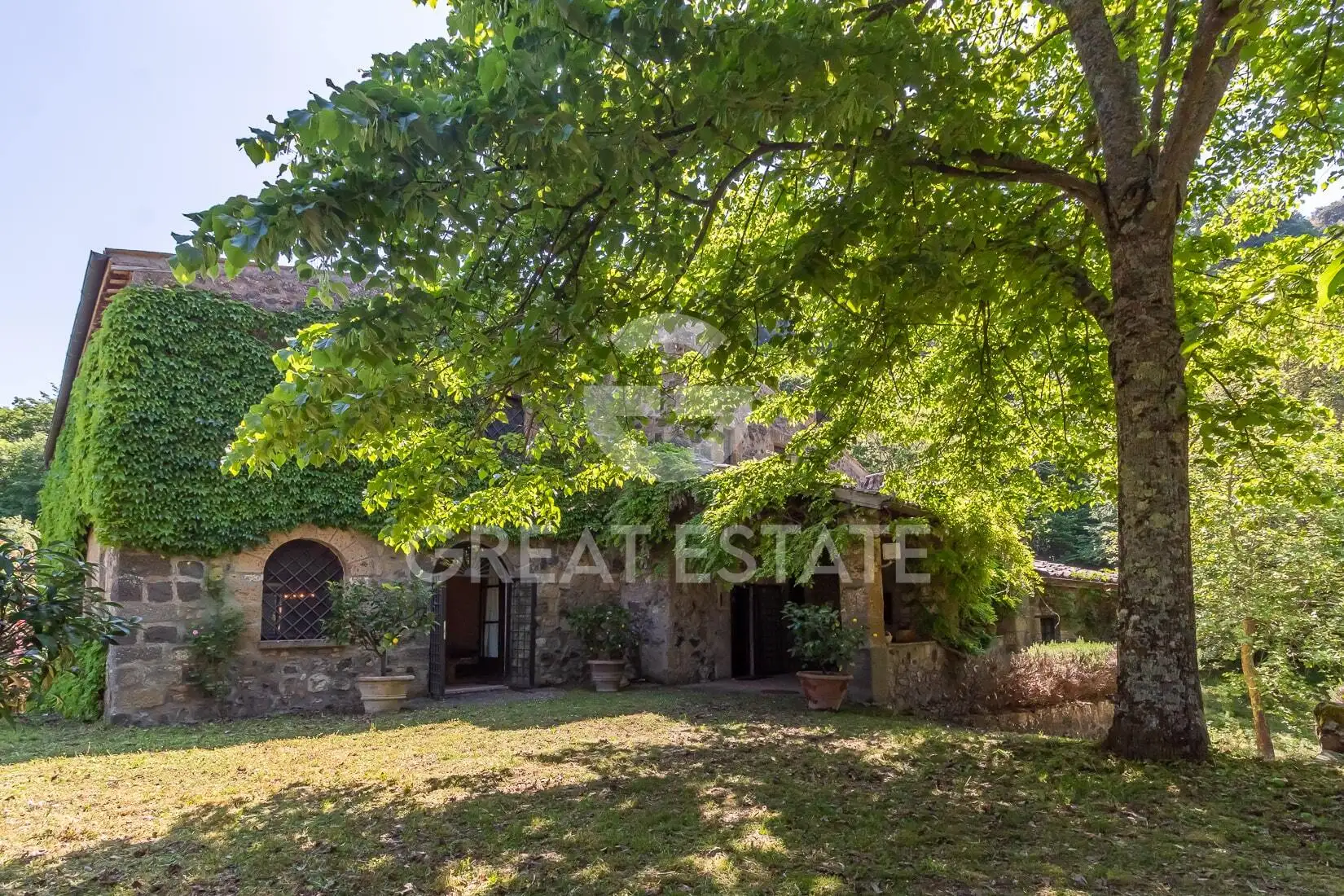 Дом 692м² в Италии, Терни. Стоимостью 1100000€ аренда фото-1