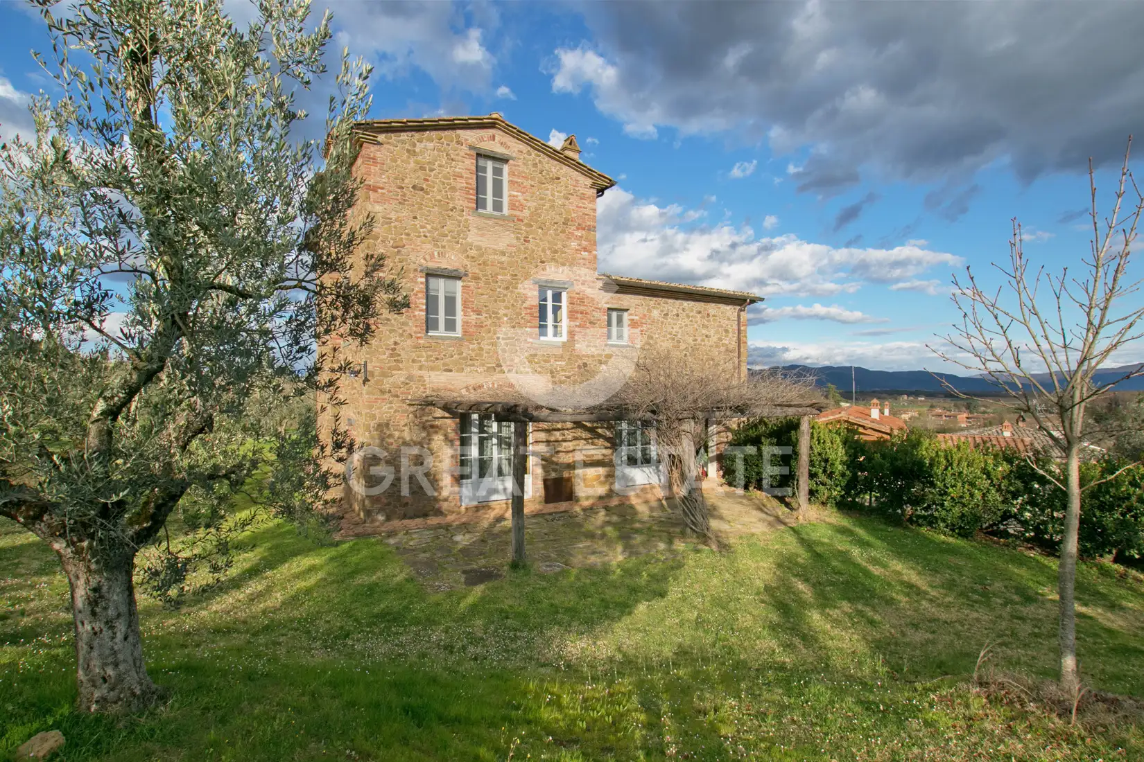 Дом 537м² в Италии, Ареццо. Стоимостью 1380000€ аренда фото-8