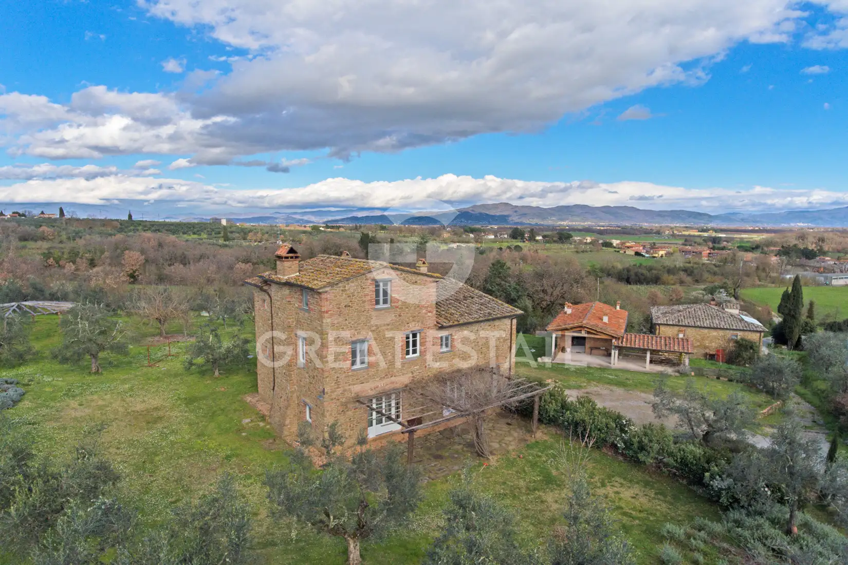 Дом 537м² в Италии, Ареццо. Стоимостью 1380000€ аренда фото-9