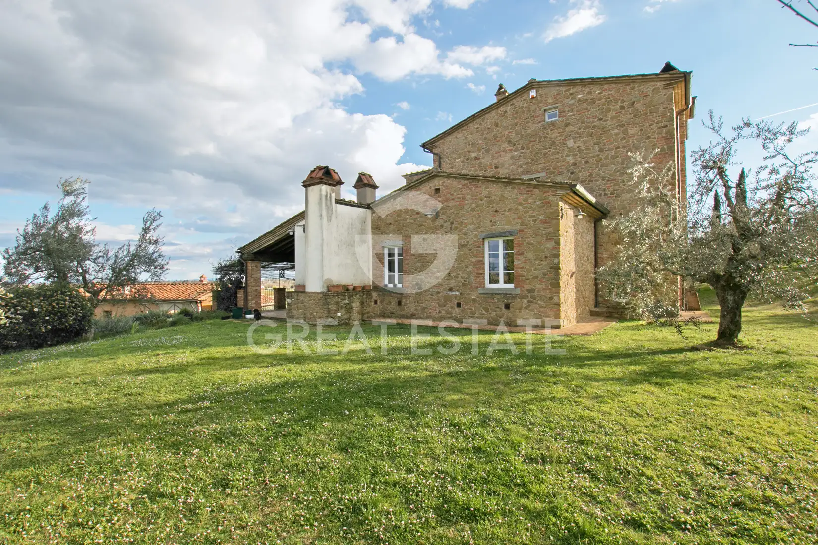Дом 537м² в Италии, Ареццо. Стоимостью 1380000€ аренда фото-12