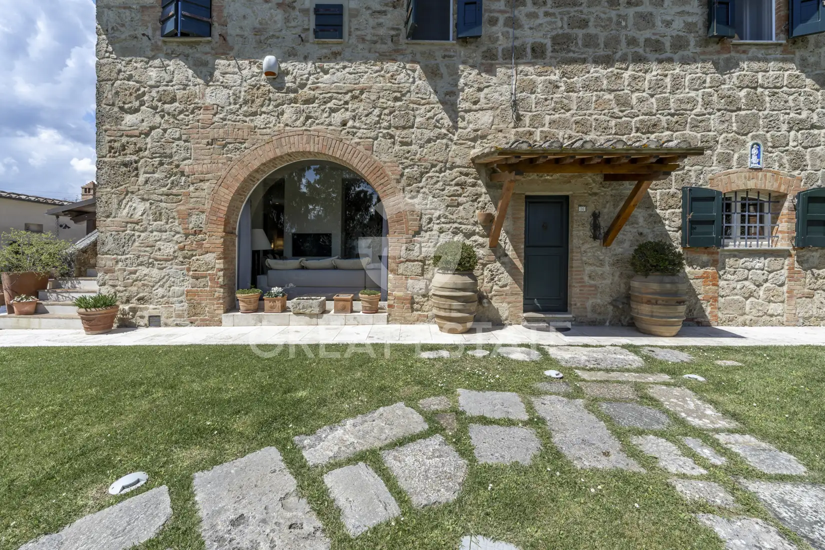 Дом 408м² в Италии, Сиена. Стоимостью 1390000€ аренда фото-6