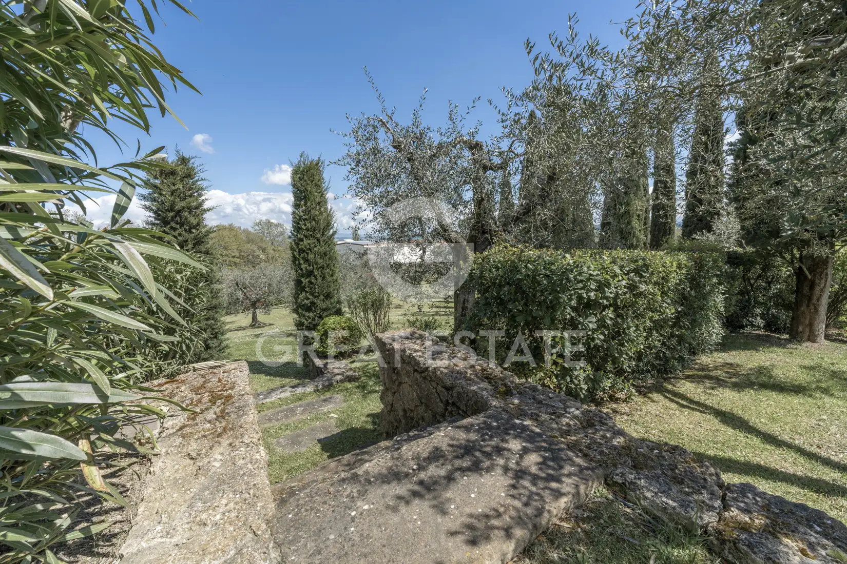 Дом 408м² в Италии, Сиена. Стоимостью 1390000€ аренда фото-13