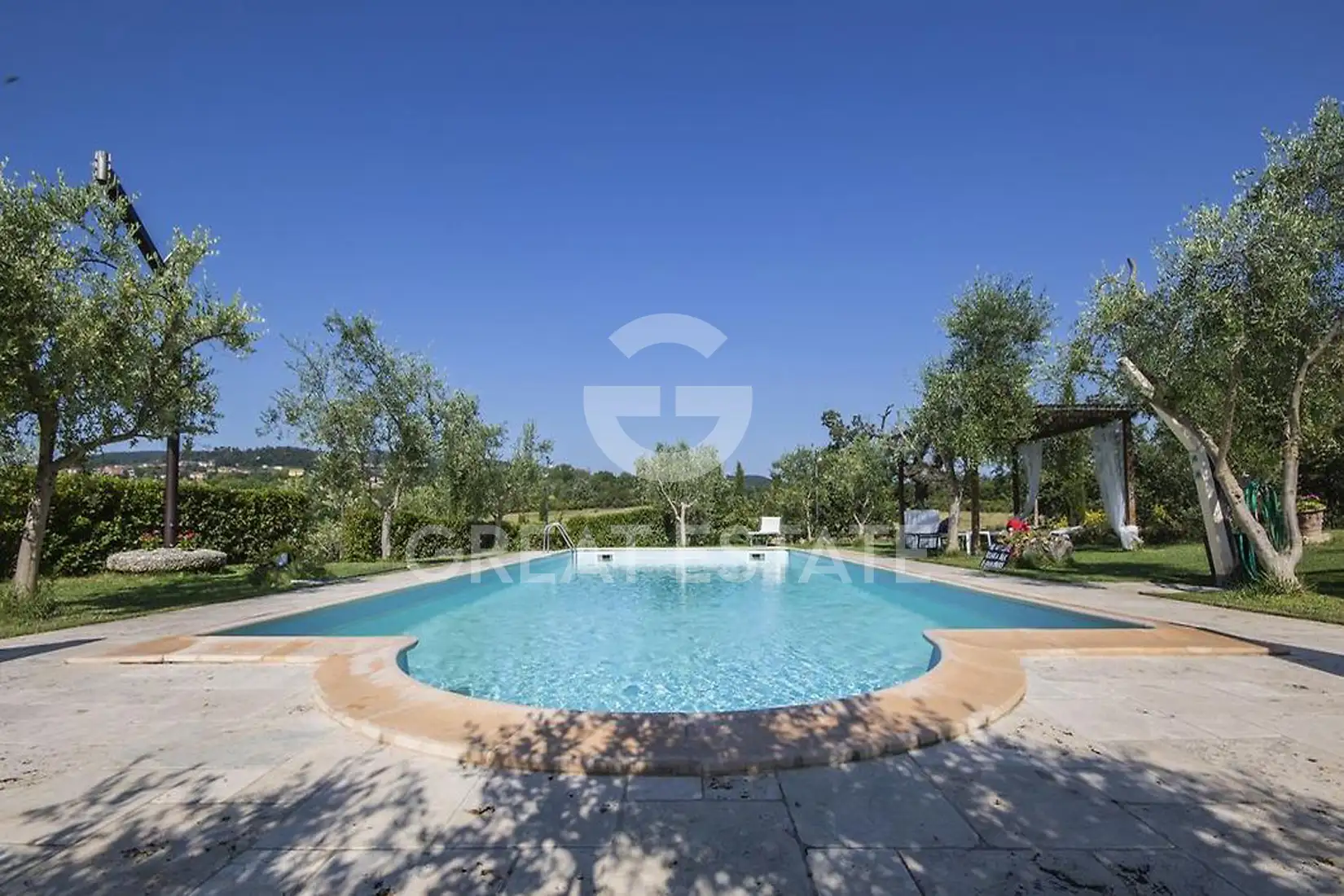 Дом 463м² в Италии, Сиена. Стоимостью 900000€ аренда фото-7