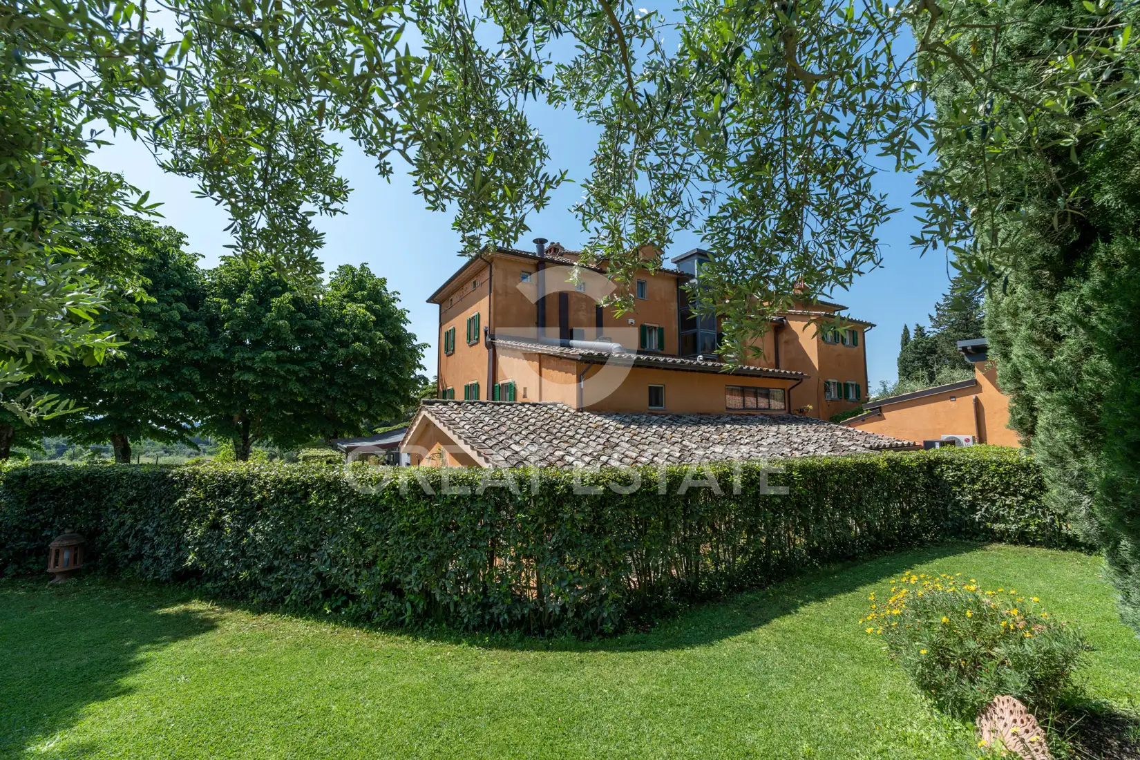 Отель, гостиница 1106м² в Италии, Перуджа. Стоимостью 2950000€ аренда фото-8