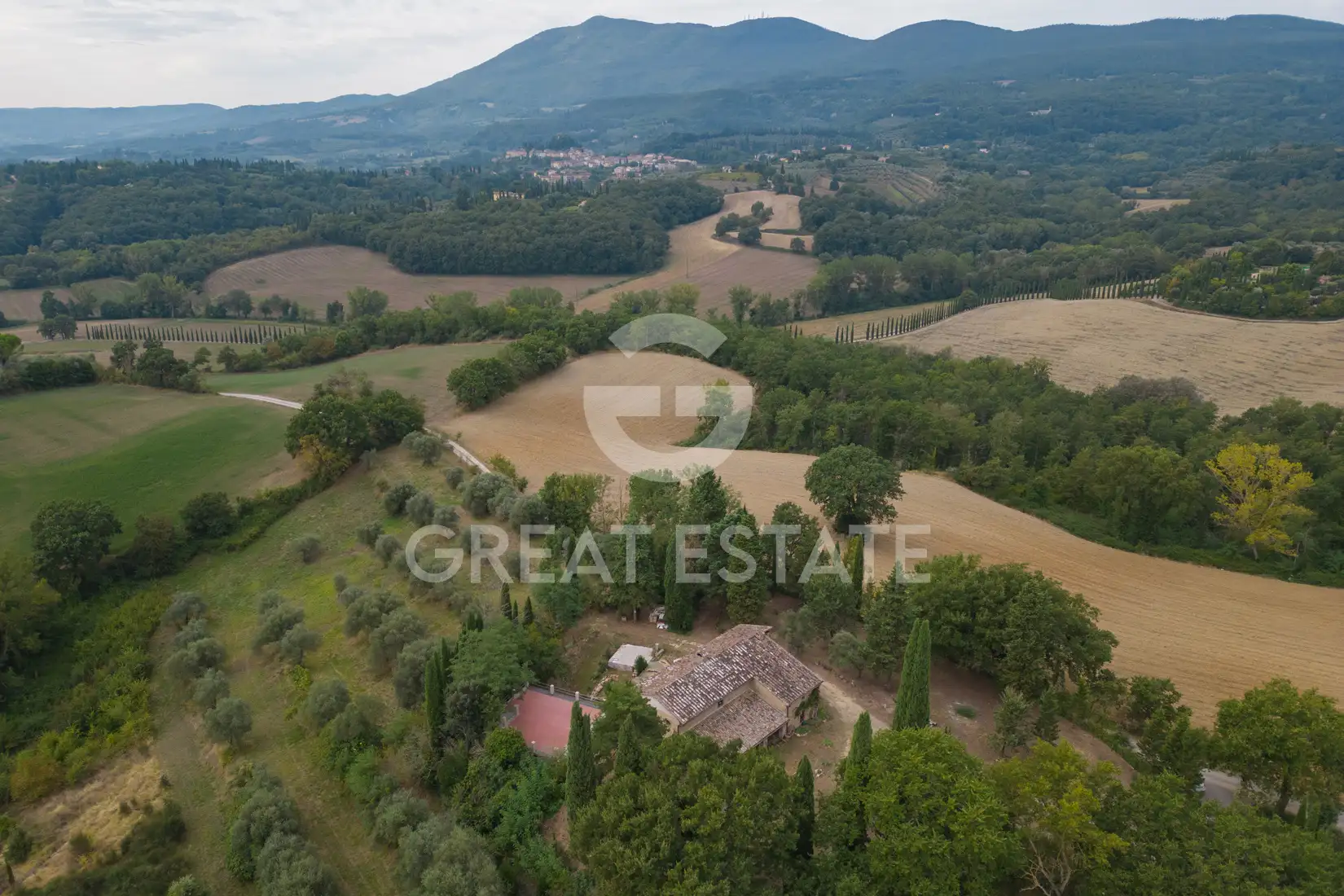 Дом 421м² в Италии, Сиена. Стоимостью 690000€ аренда фото-9