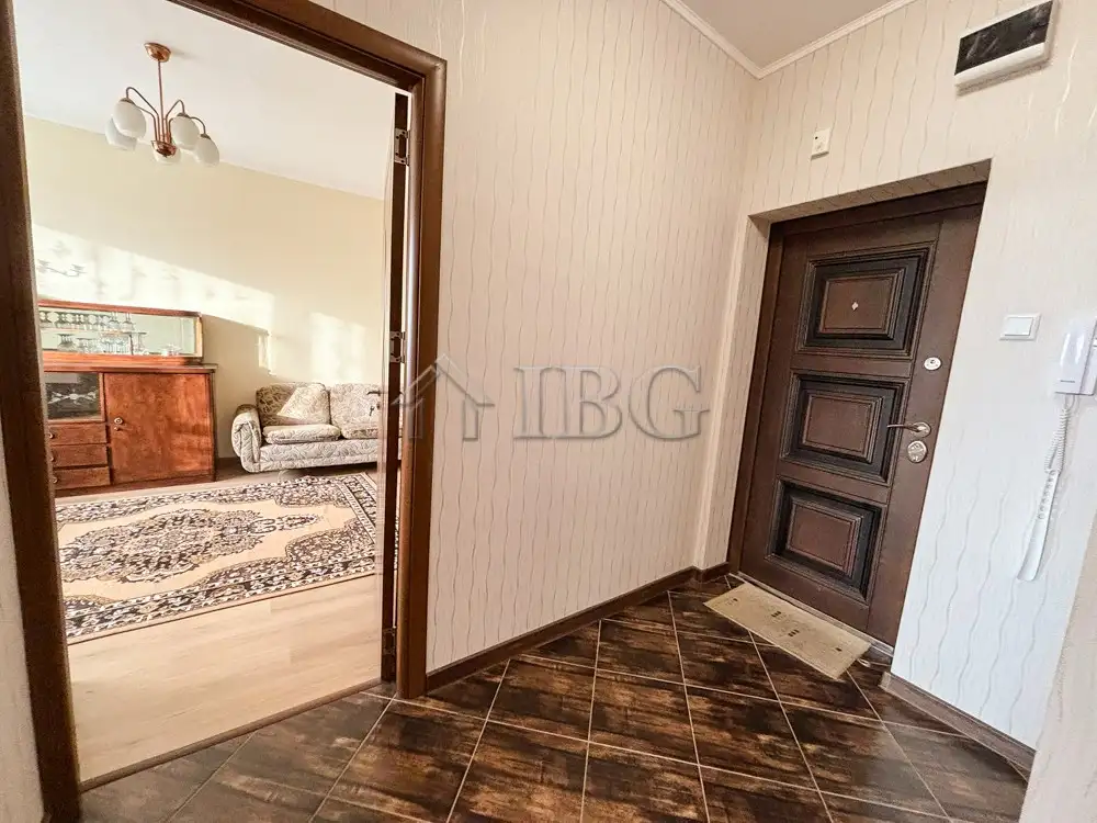 Квартира 65м² в Болгарии, Русе. Стоимостью 385€ аренда фото-2