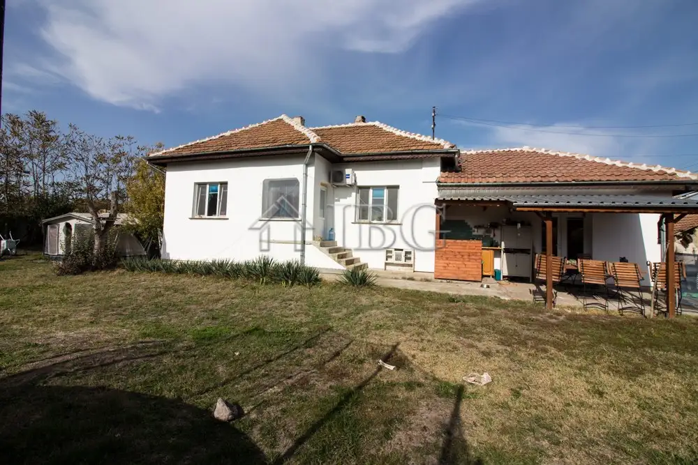 Дом 100м² в Болгарии, Павликени. Стоимостью 46500€ аренда фото-1