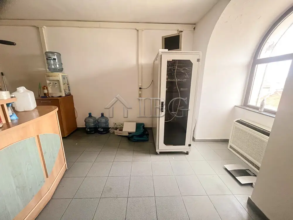 Офис 220м² в Болгарии, Русе. Стоимостью 1000€ аренда фото-2
