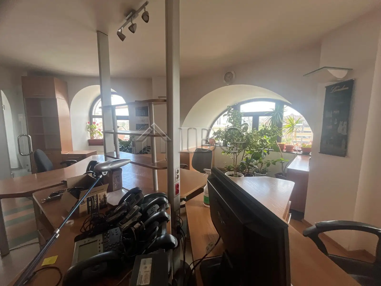 Офис 220м² в Болгарии, Русе. Стоимостью 1000€ аренда фото-11